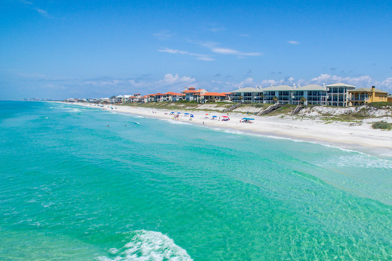 FAIRWAY VILLAS - Residential