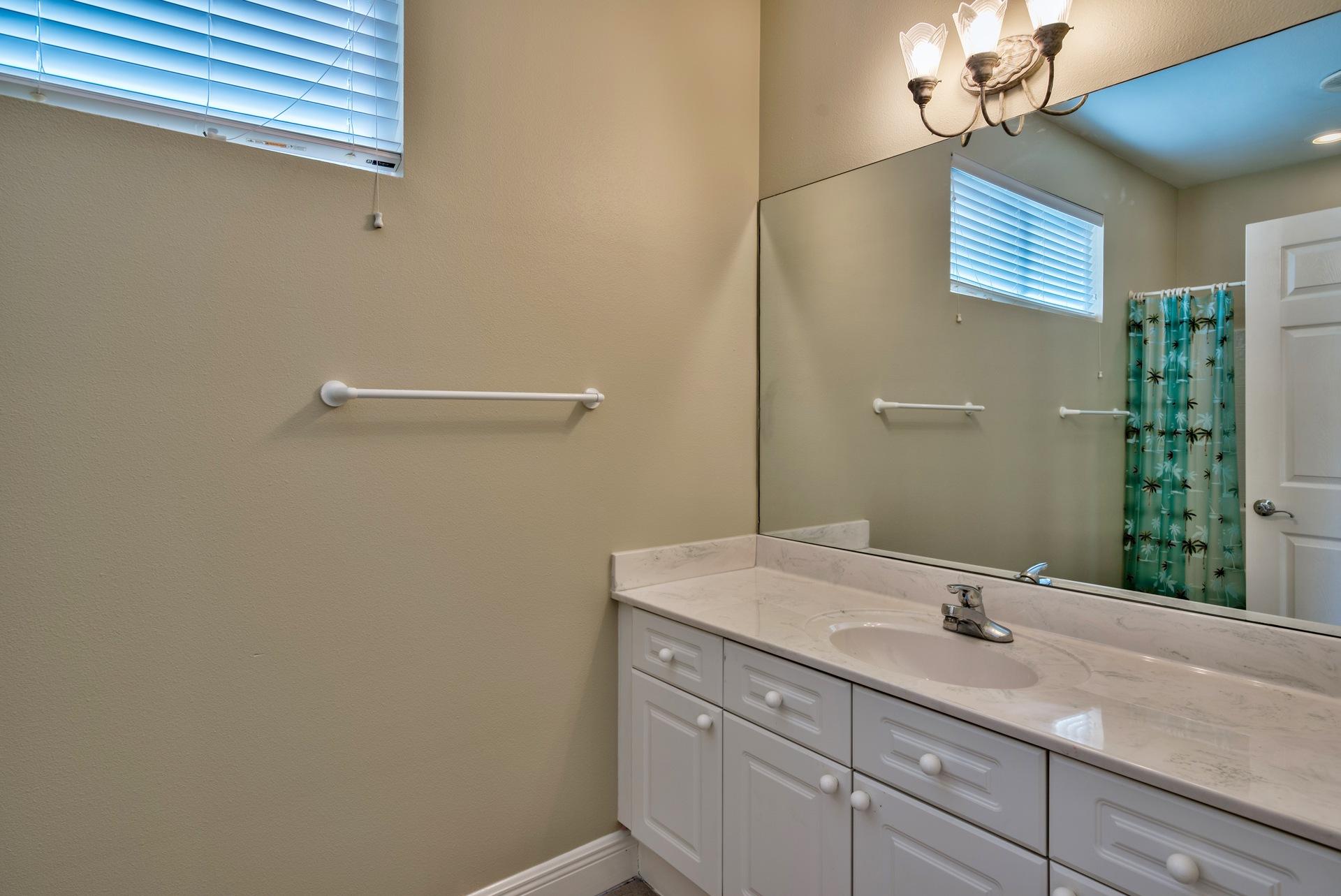 FAIRWAY VILLAS - Residential