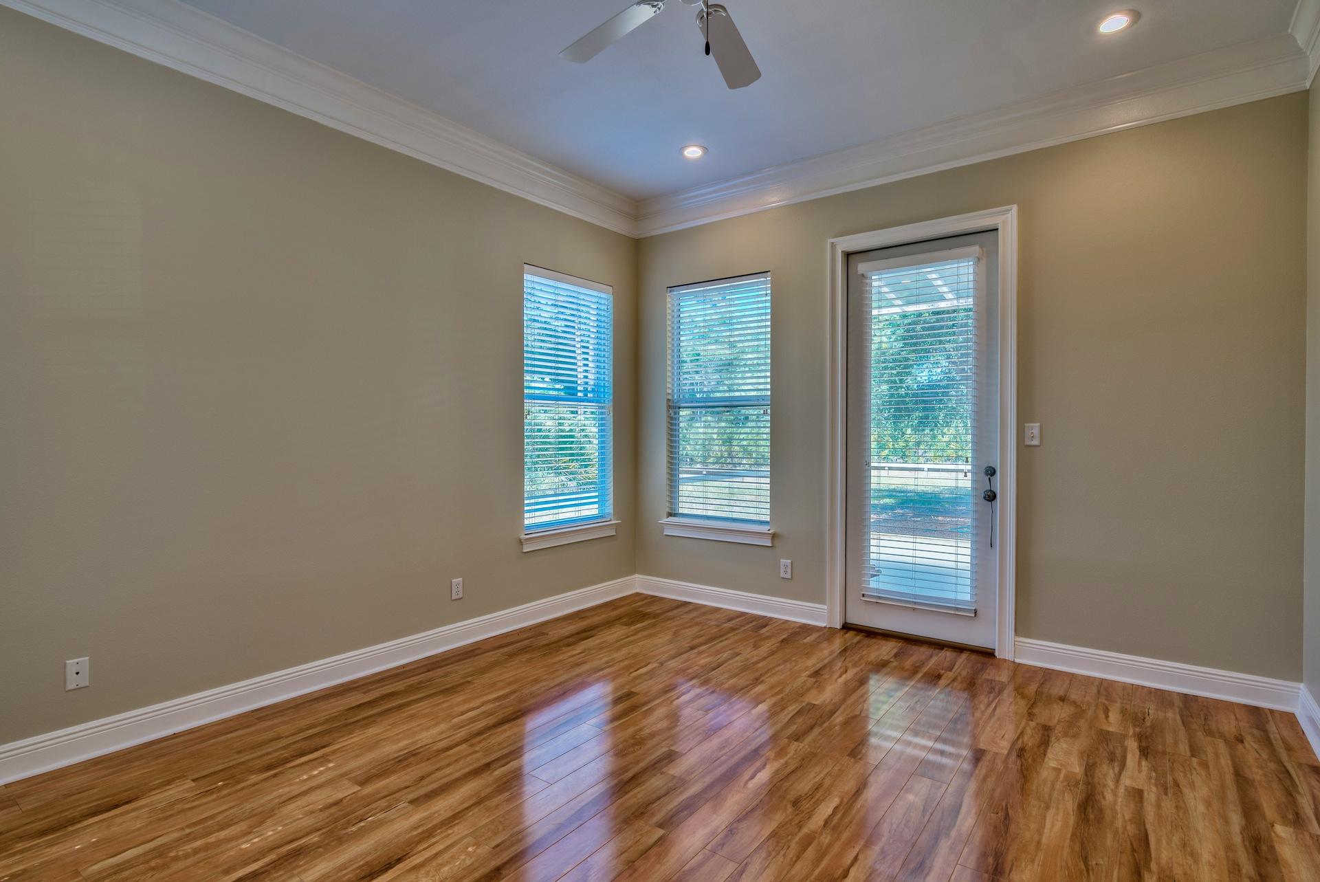 FAIRWAY VILLAS - Residential