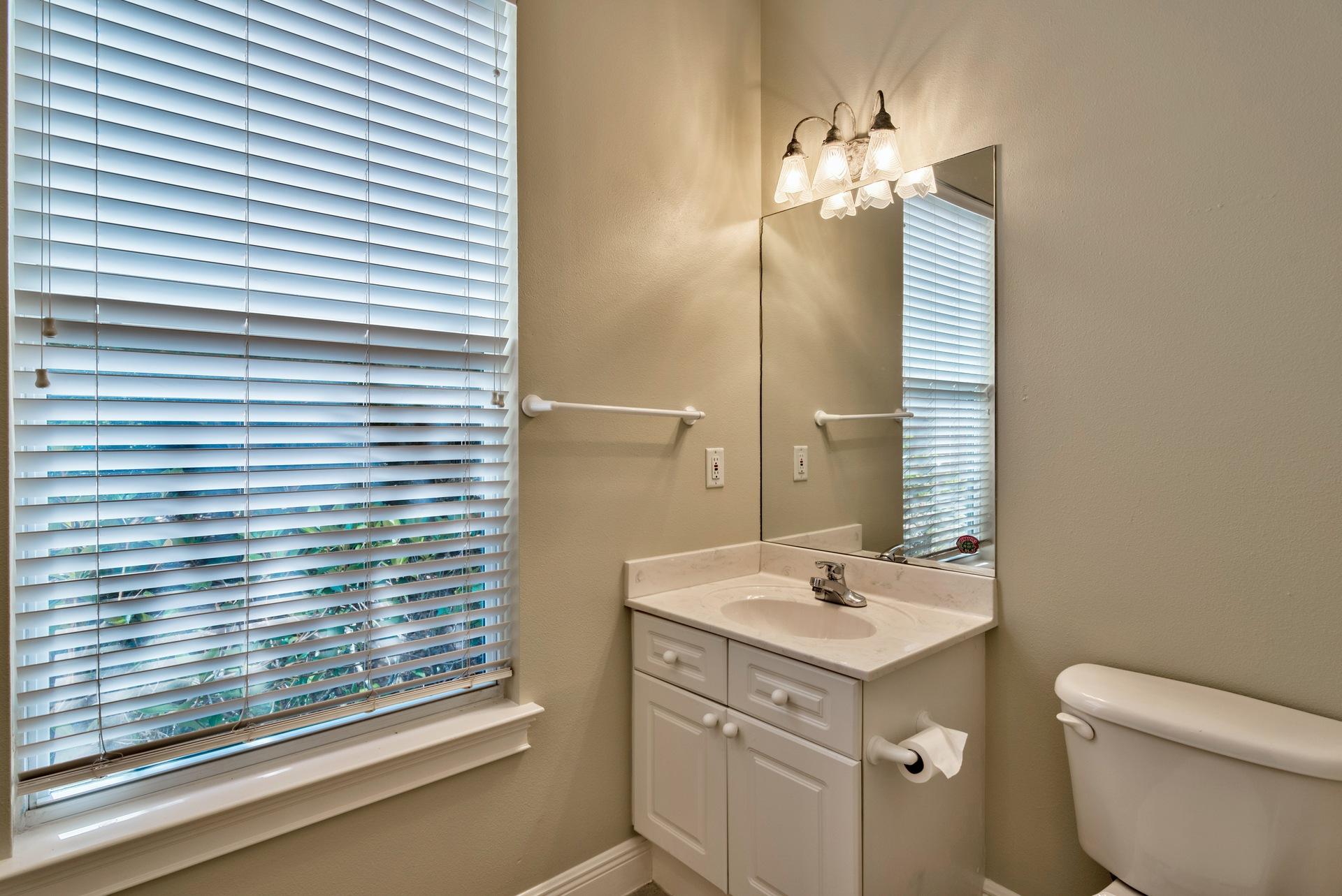 FAIRWAY VILLAS - Residential