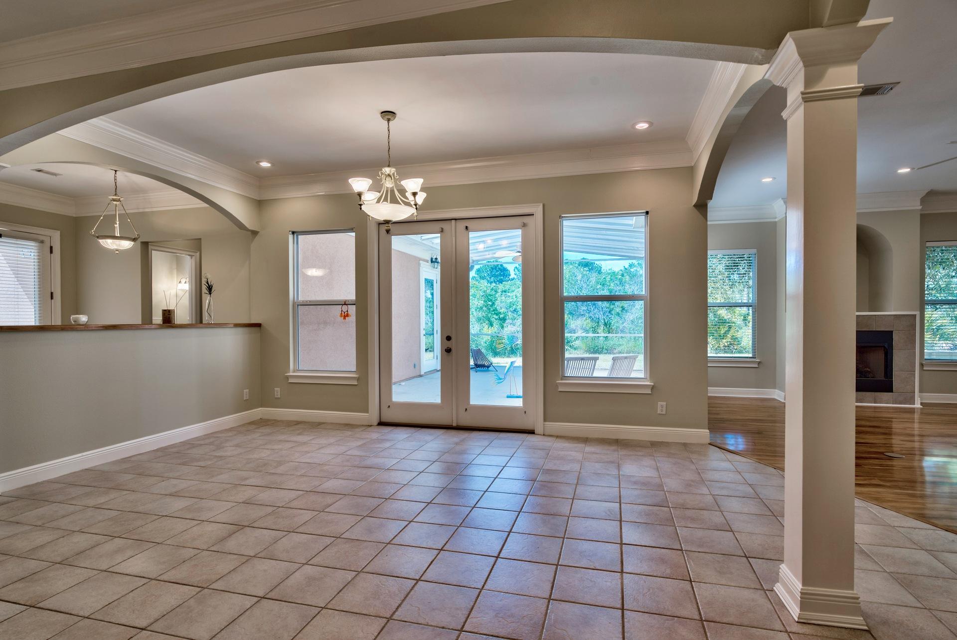 FAIRWAY VILLAS - Residential