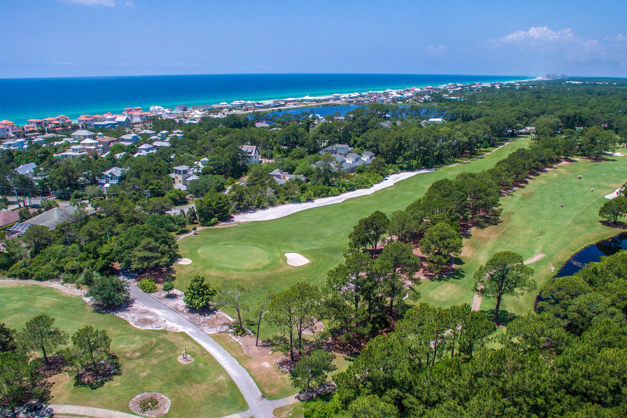 FAIRWAY VILLAS - Residential