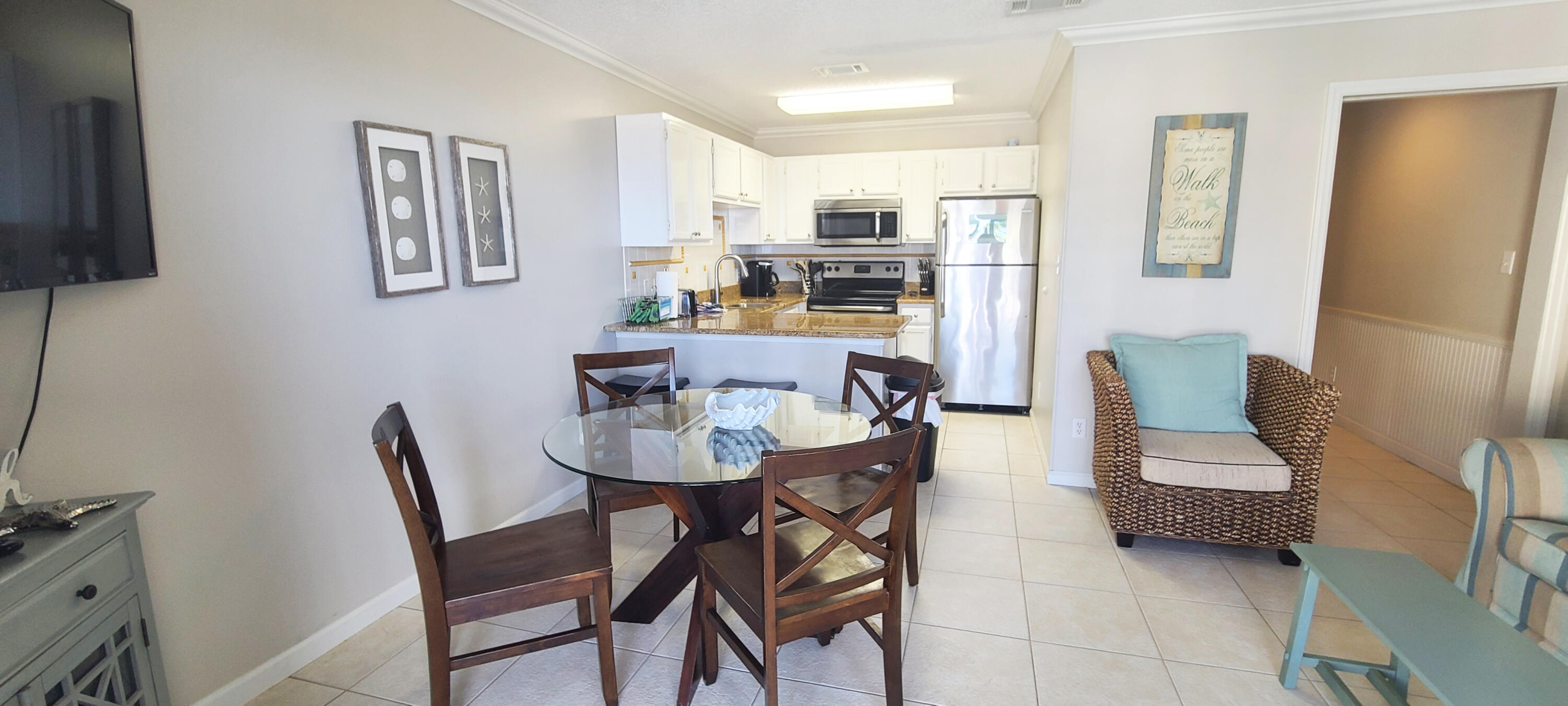 SUMMERSPELL CONDO - Residential