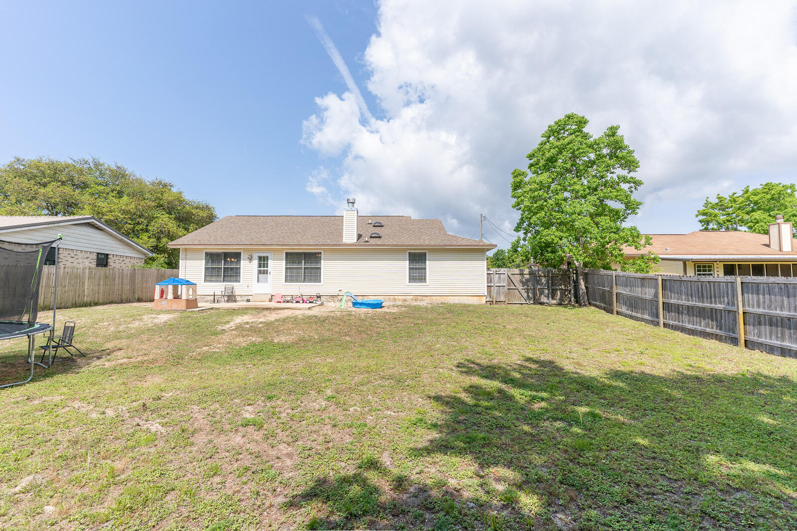 WYNNEHAVEN BEACH ESTATES - Residential