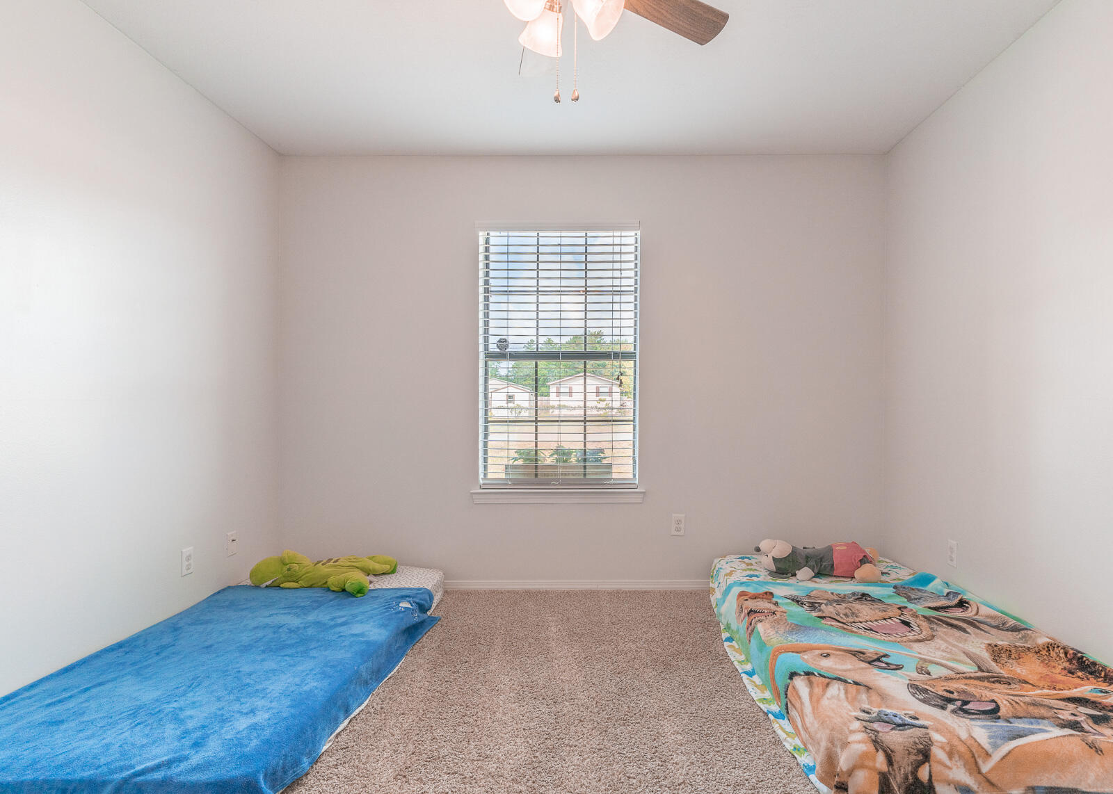 WYNNEHAVEN BEACH ESTATES - Residential