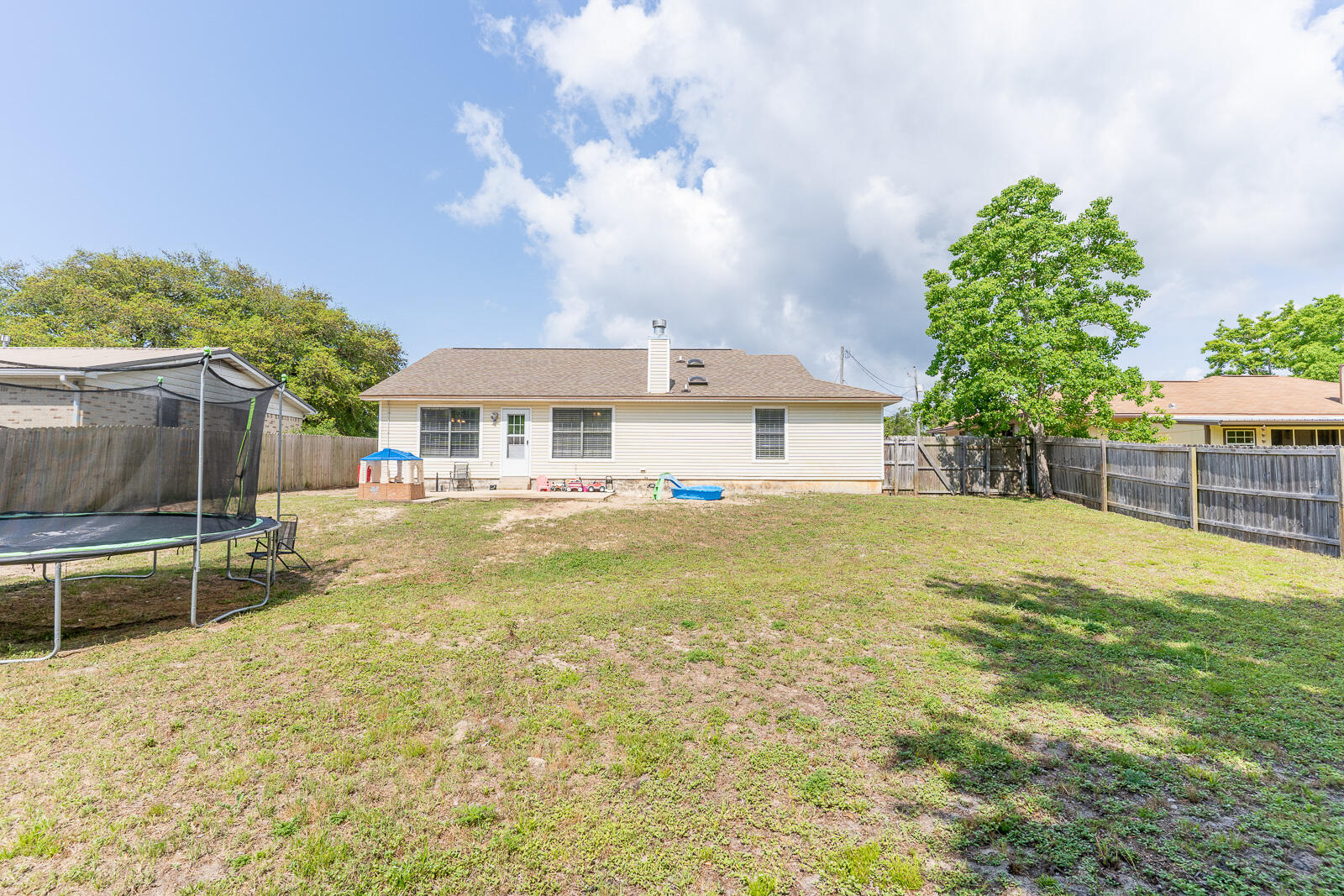 WYNNEHAVEN BEACH ESTATES - Residential