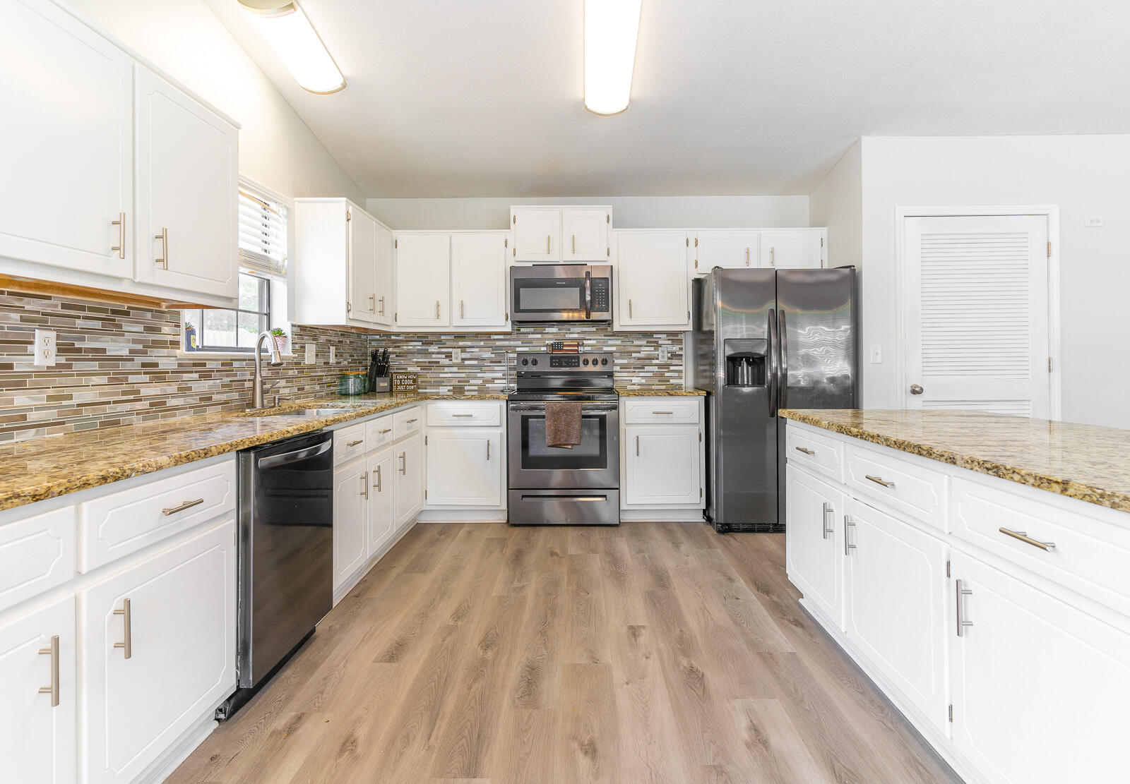 WYNNEHAVEN BEACH ESTATES - Residential