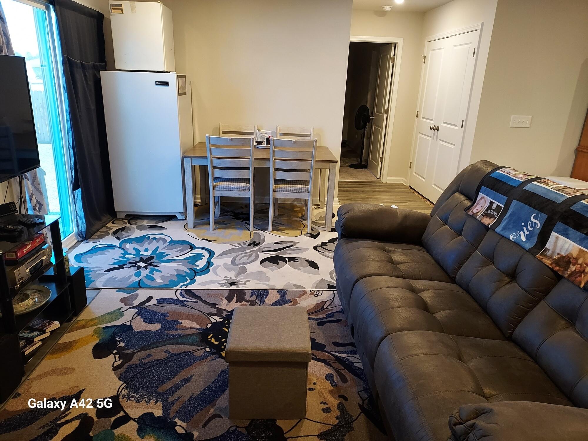 SAWMILL COURT - Residential