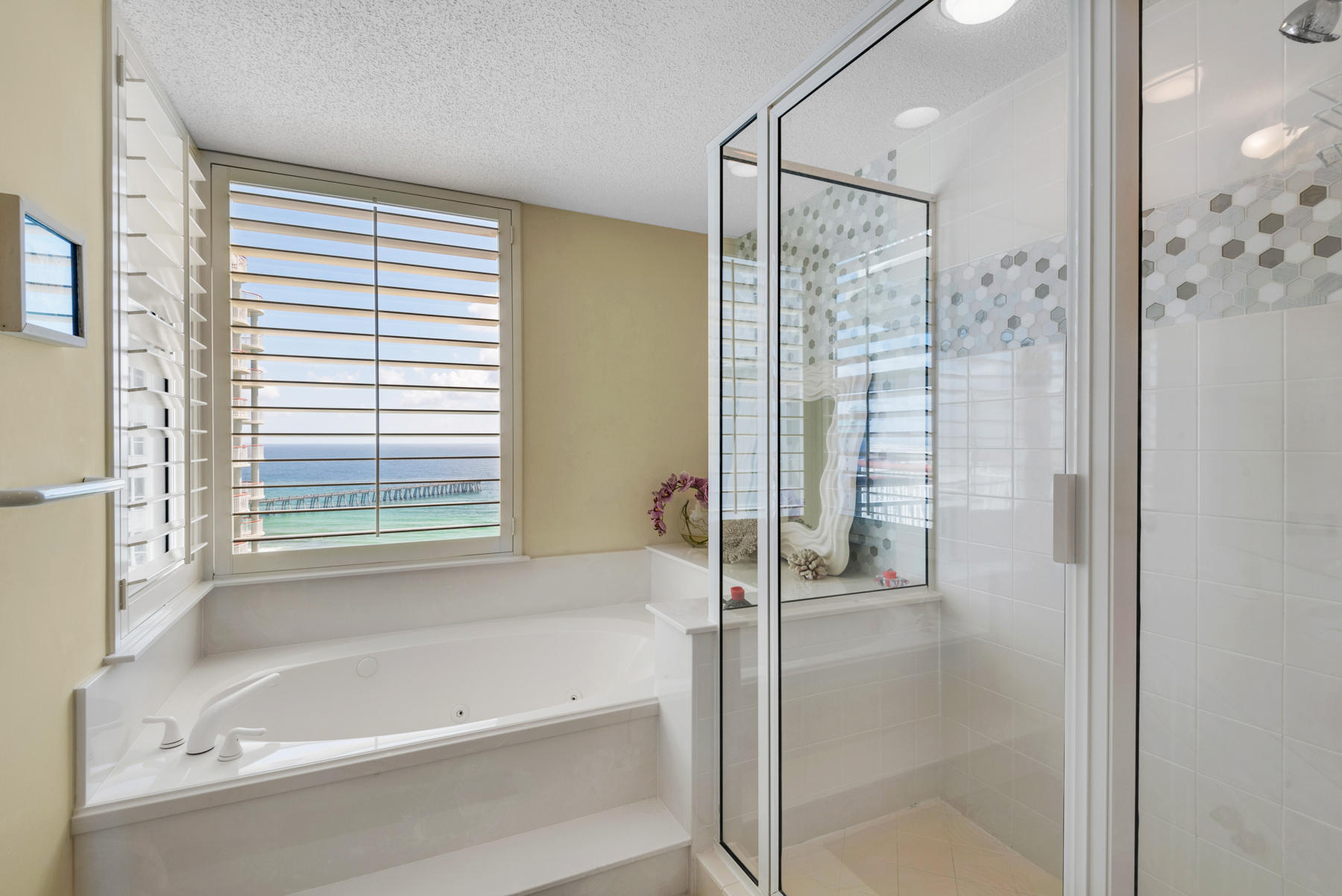 BEACH COLONY WEST CONDO - Residential