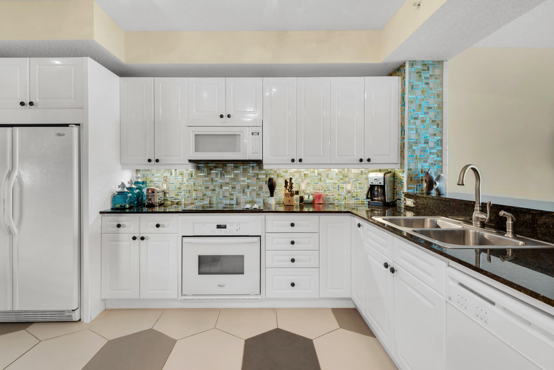 BEACH COLONY WEST CONDO - Residential