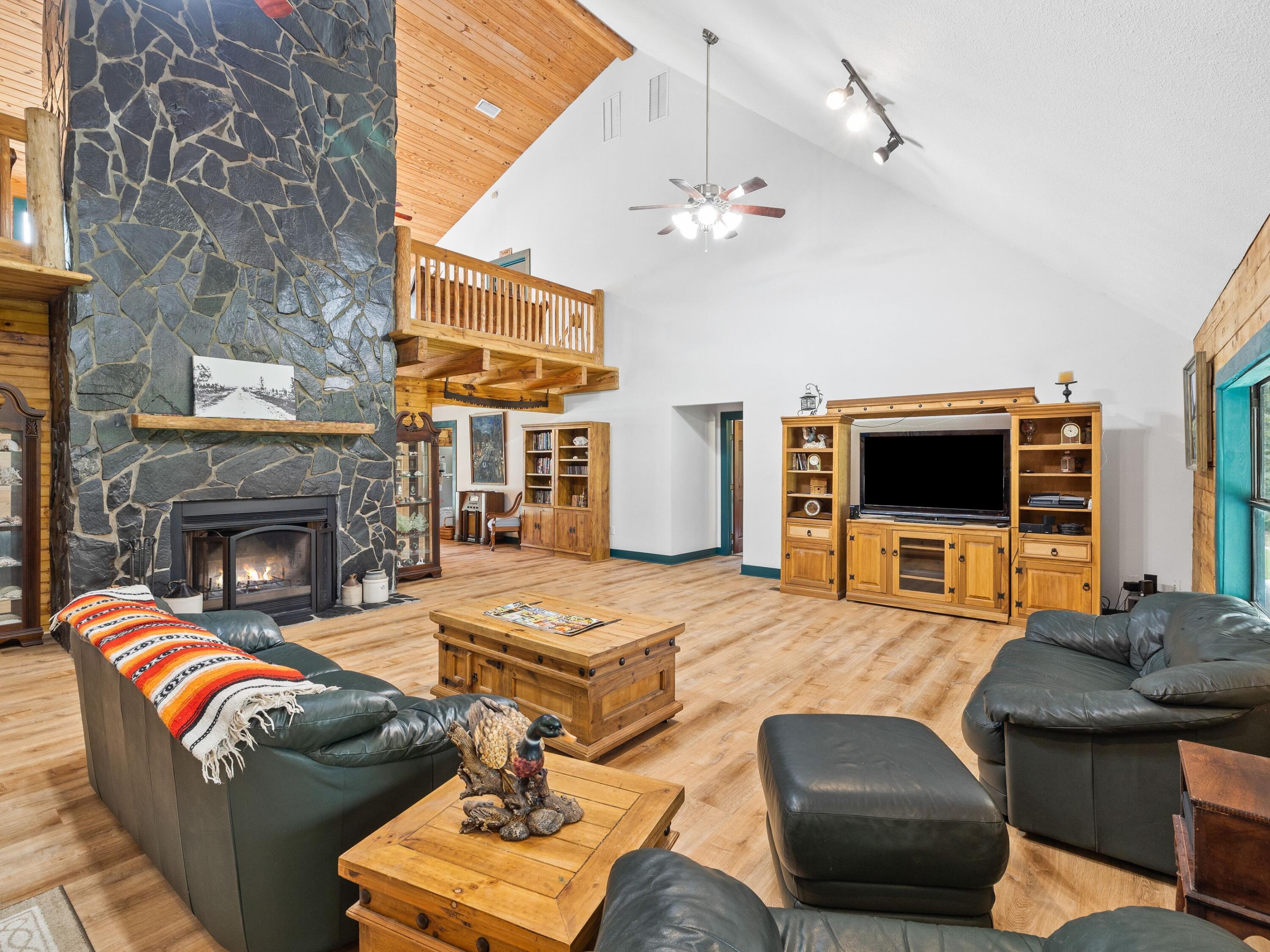 SANTA ROSA PLANTATION - Residential