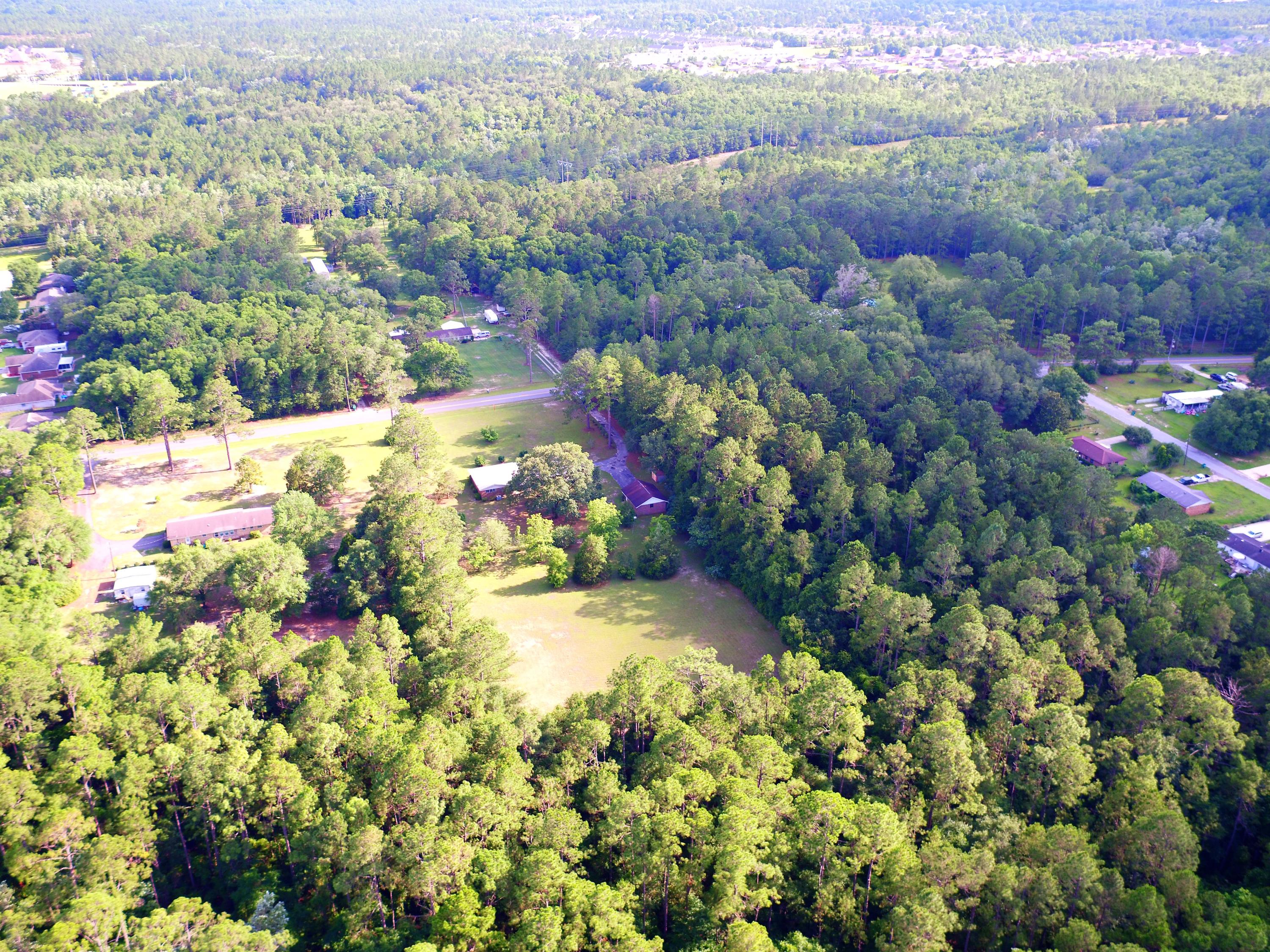 METES AND BOUNDS - Land