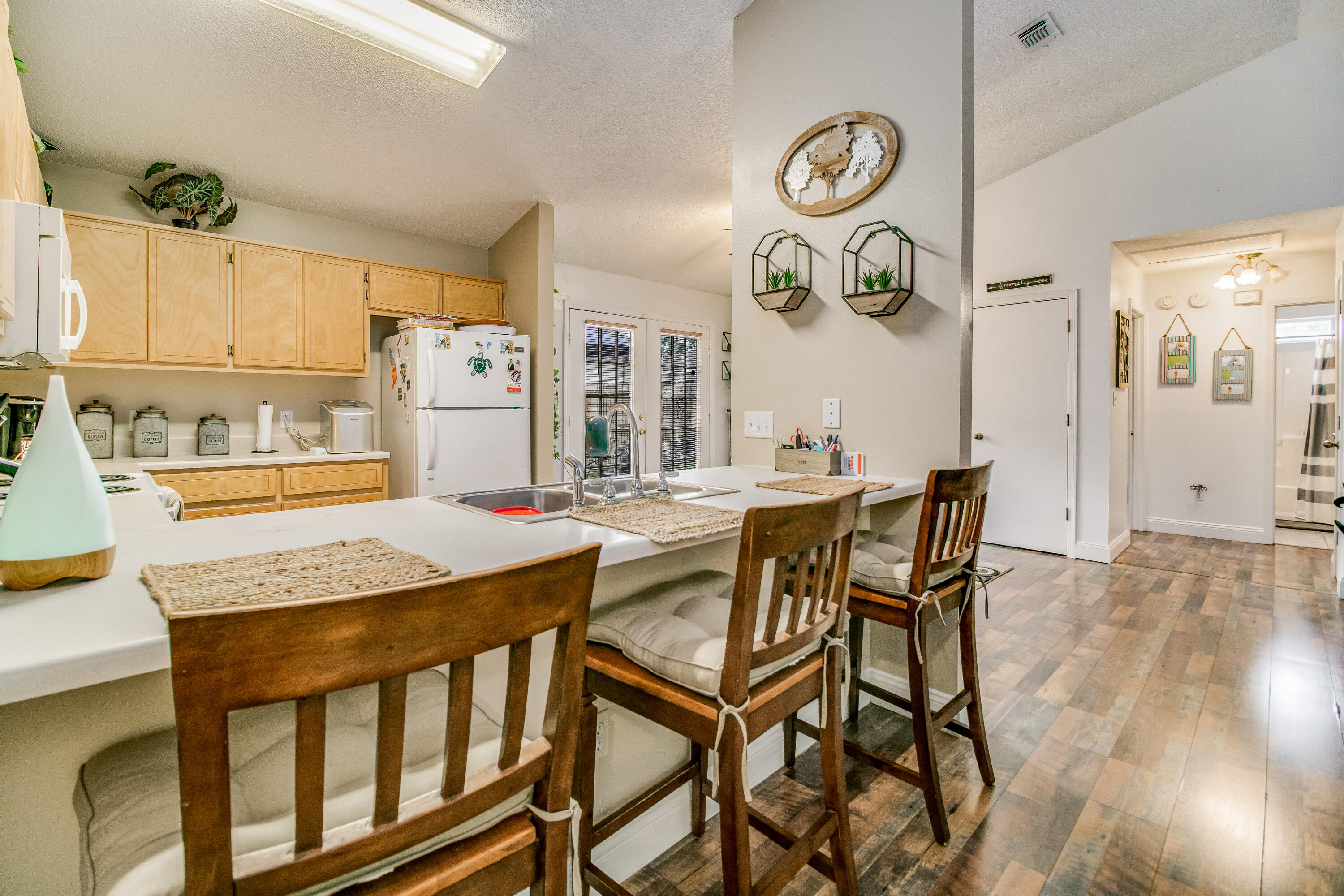 NAVARRE S/D 2ND ADDN - Residential