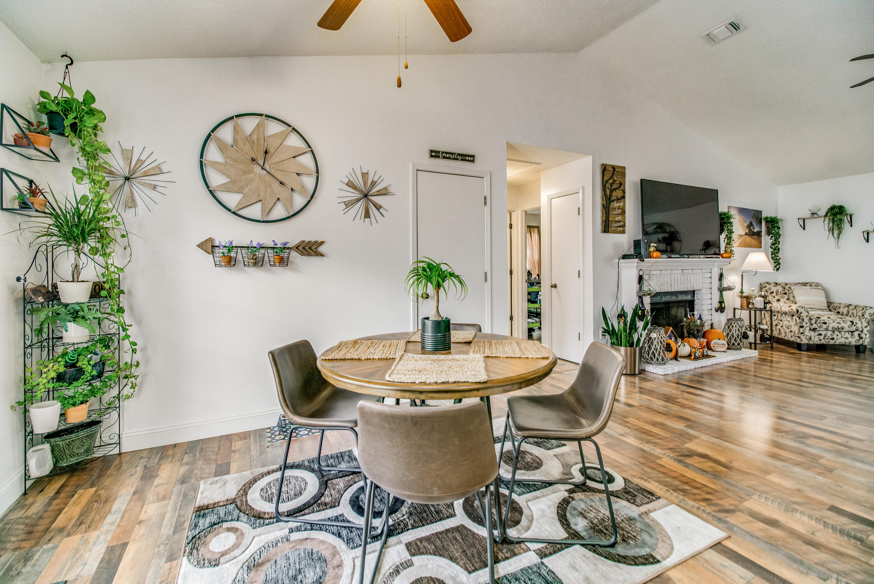 NAVARRE S/D 2ND ADDN - Residential