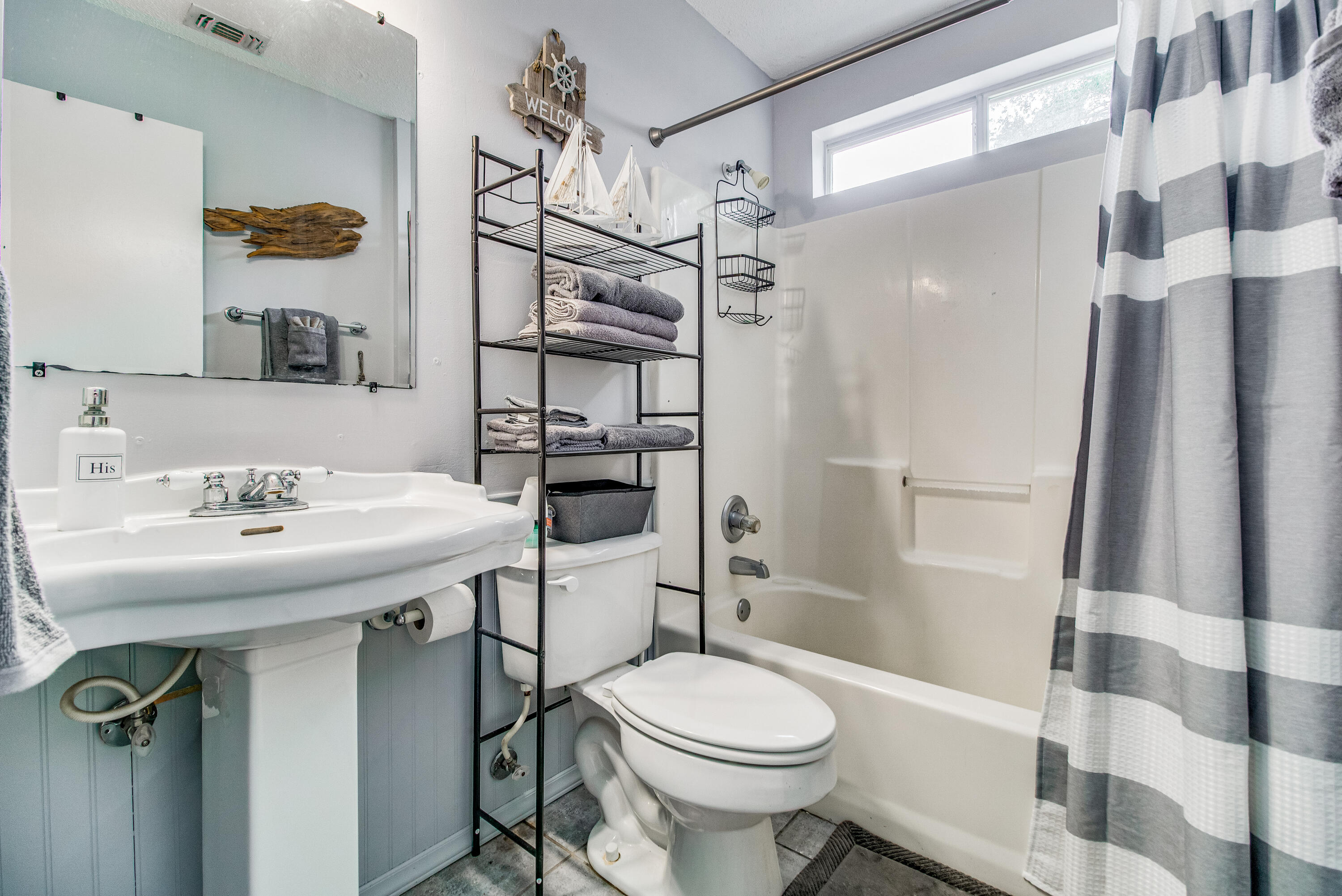 NAVARRE S/D 2ND ADDN - Residential