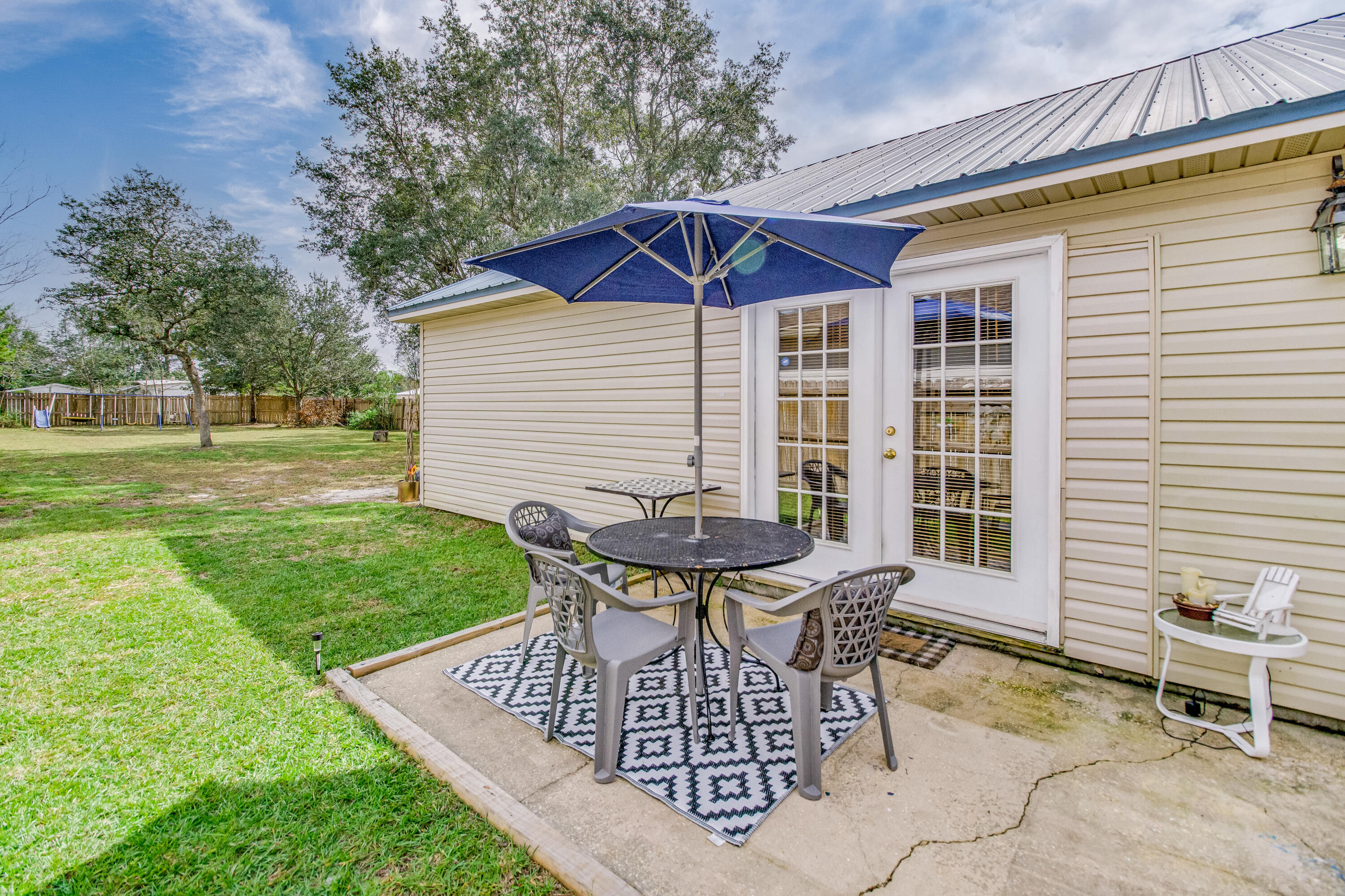 NAVARRE S/D 2ND ADDN - Residential