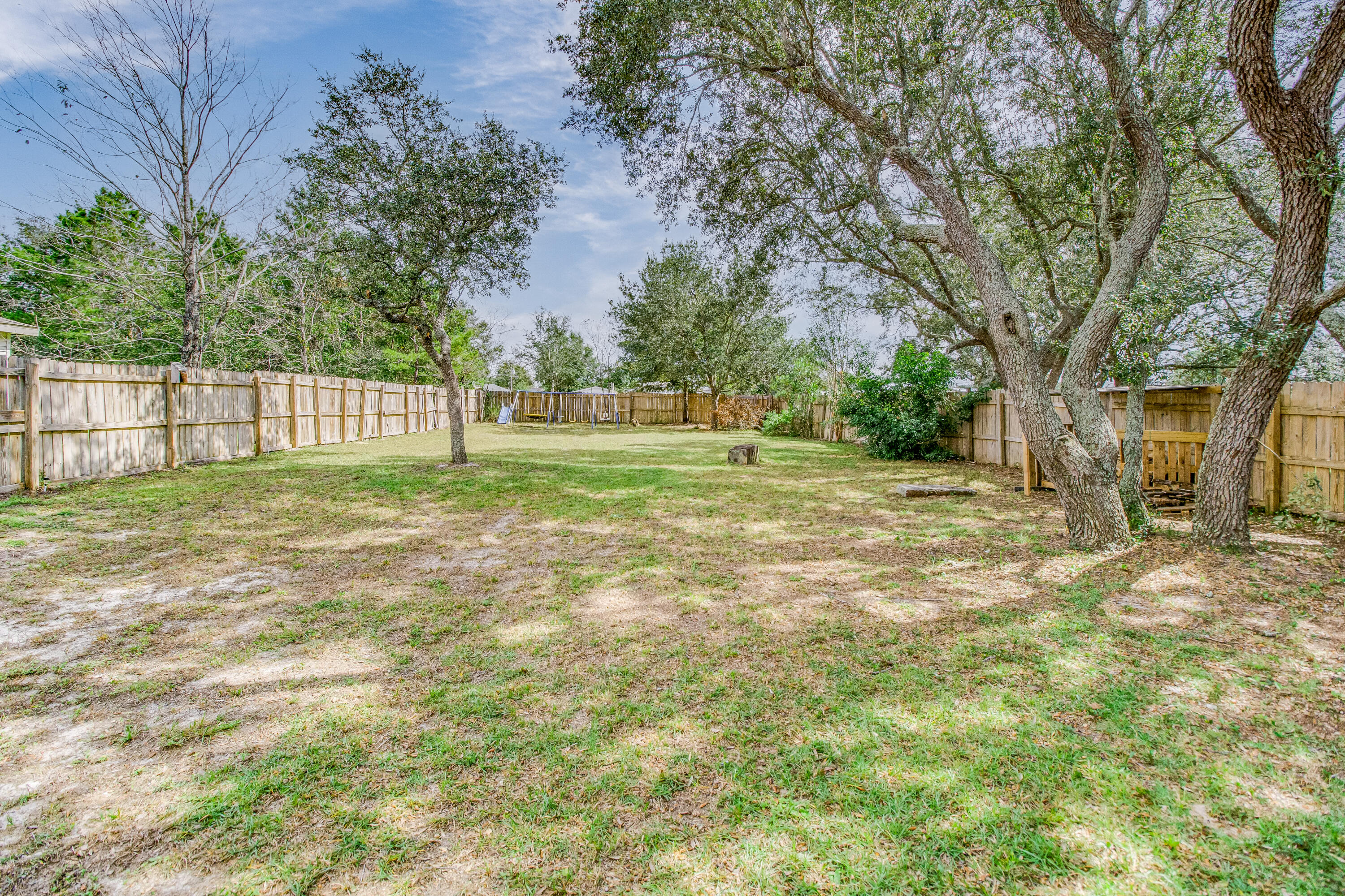 NAVARRE S/D 2ND ADDN - Residential