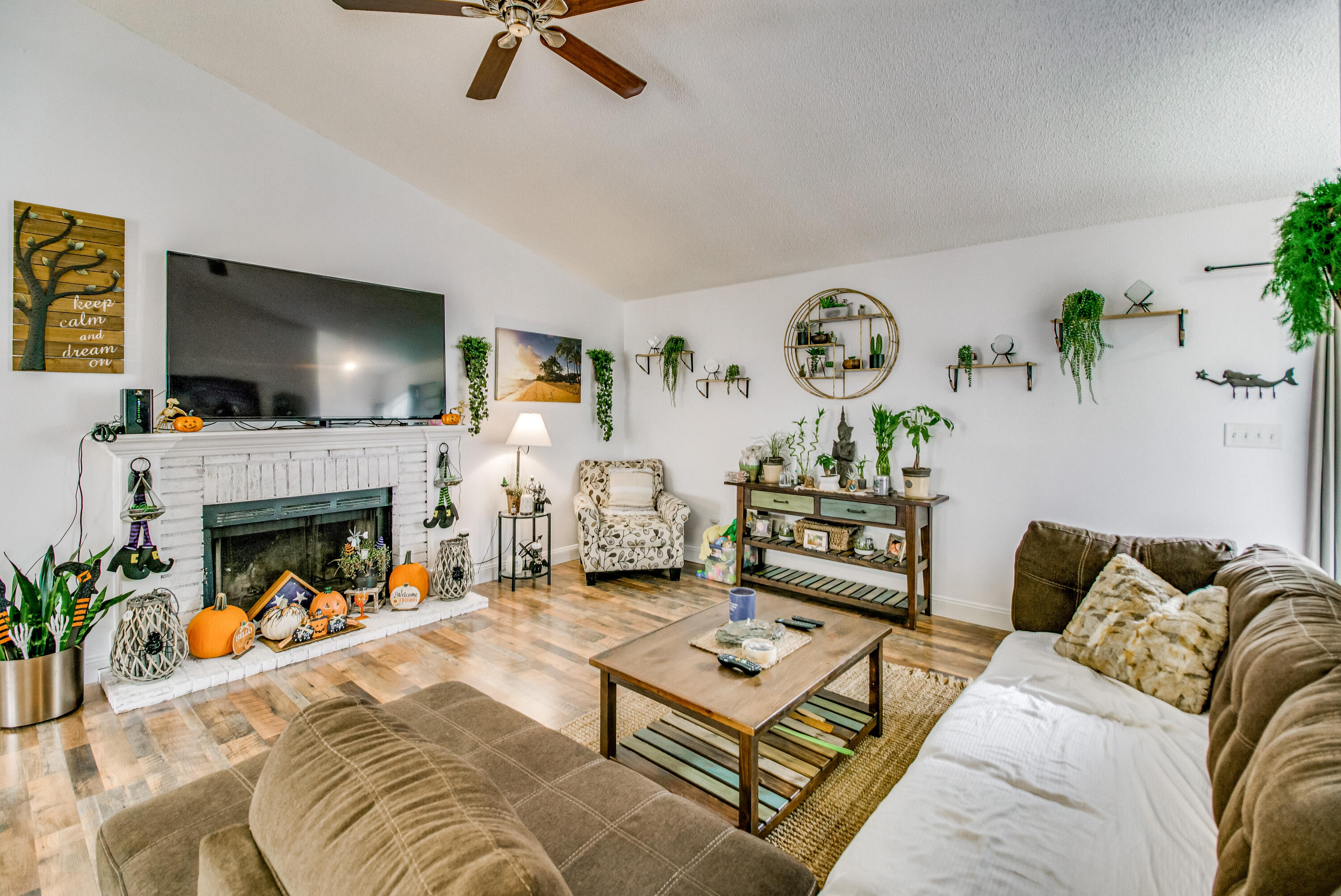 NAVARRE S/D 2ND ADDN - Residential