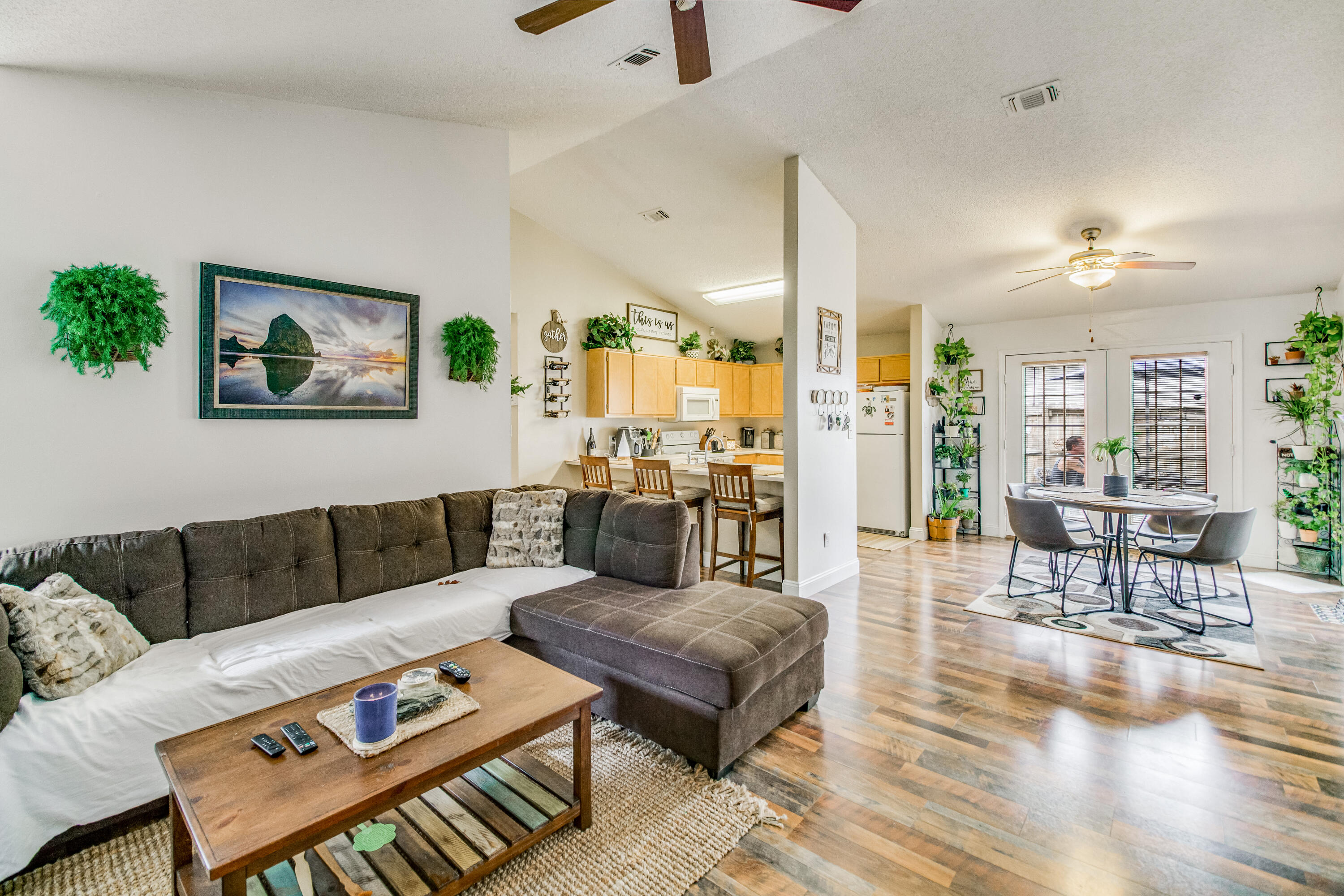 NAVARRE S/D 2ND ADDN - Residential