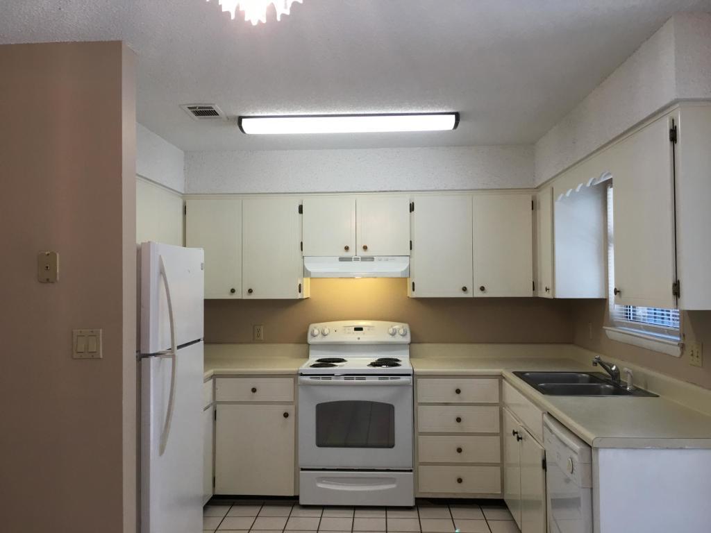 CIMARRON ESTATES - Residential