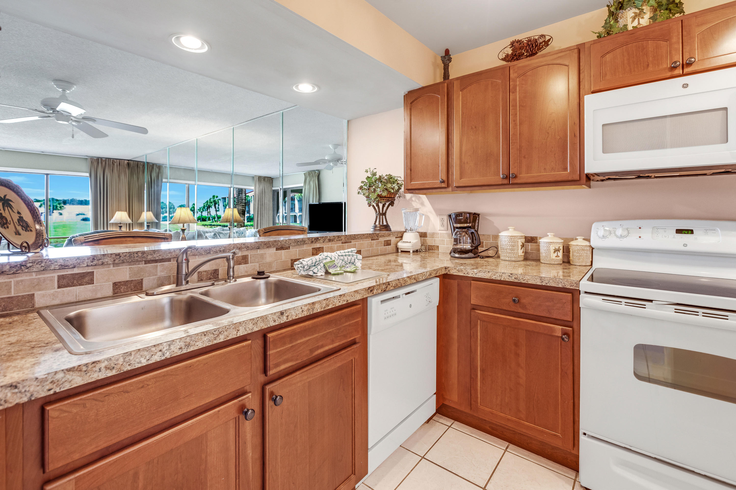 Edgewater Golf Villas I - Residential