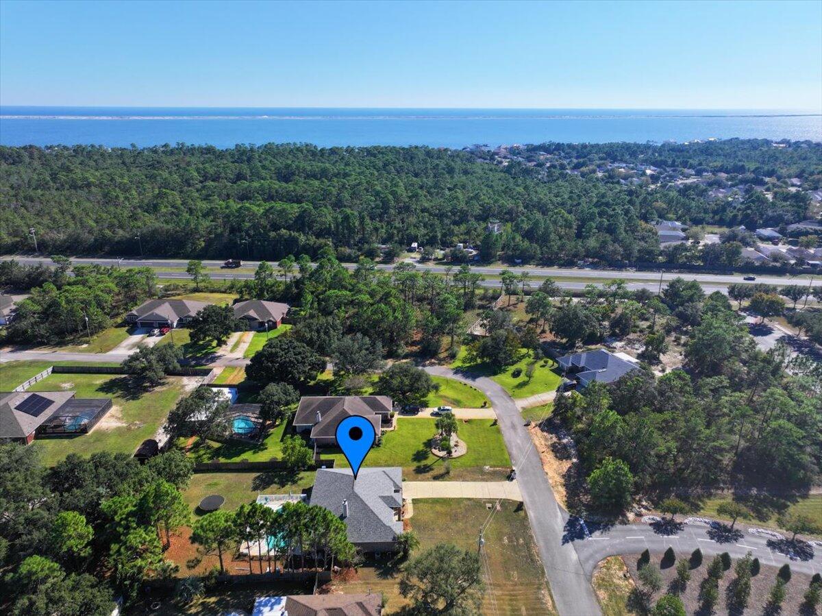 HOLLEY BY THE SEA - Residential