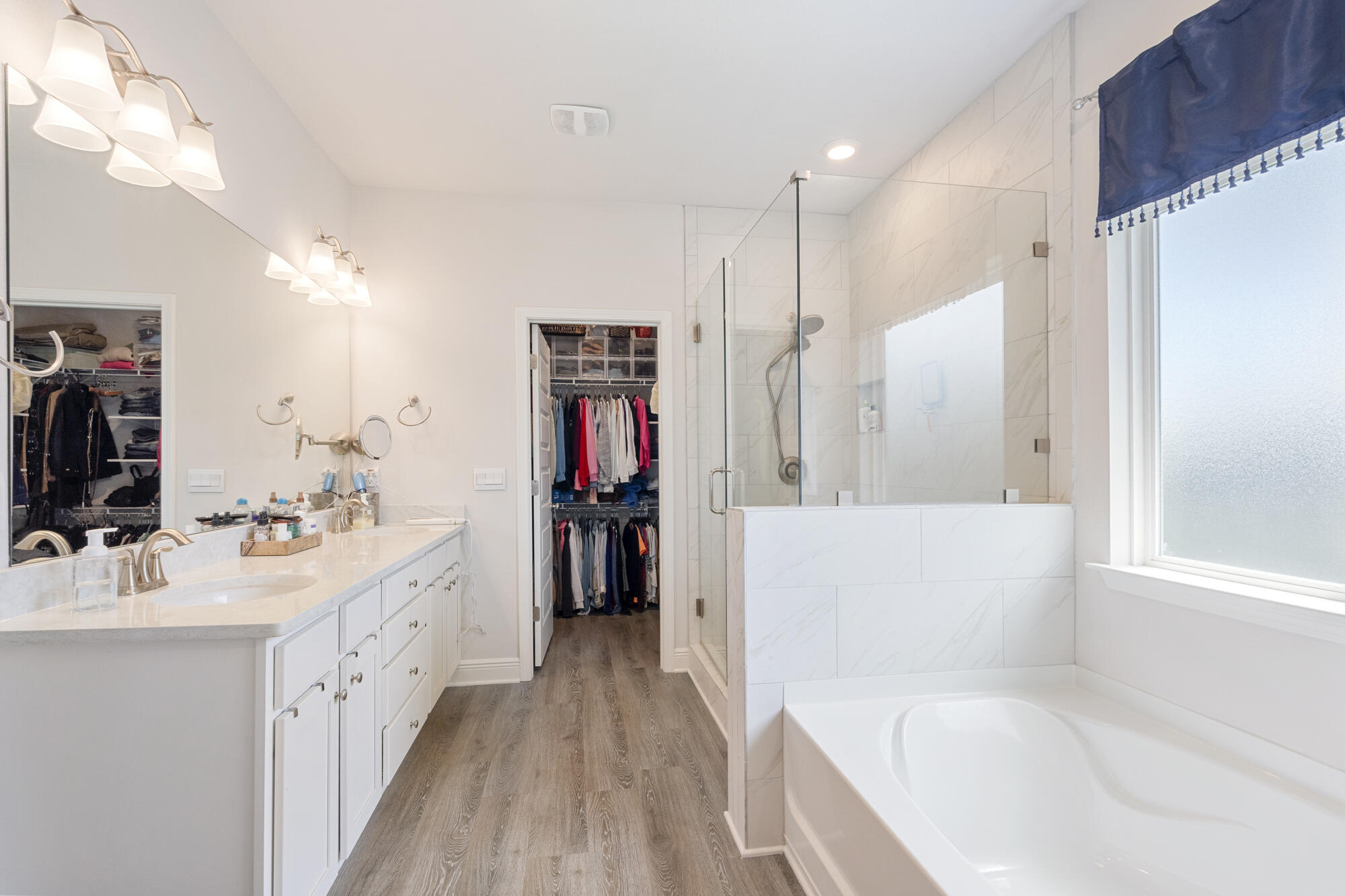 Lakeview Estates - Residential