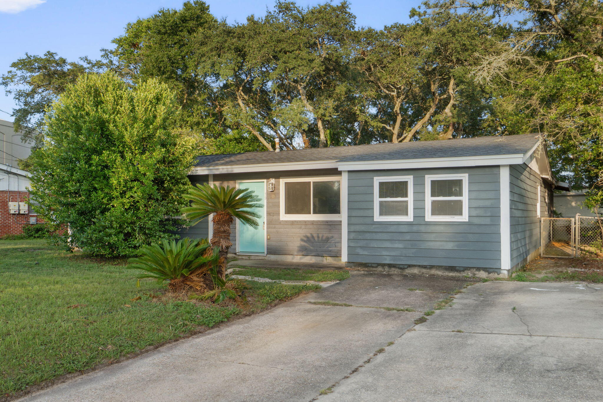 Enhance your lifestyle by stepping into the charming abode located at 19 Eglin Street, nestled in the vibrant heart of Fort Walton Beach, FL. This delightful three-bedroom sanctuary offers a spacious 1376 sq ft of thoughtfully designed living space, perfect for creating cherished memories. A welcoming atmosphere greets you upon entry, with an open layout that seamlessly connects the living areas, making it ideal for entertaining or relaxing with loved ones. The full bath is elegantly appointed, ensuring comfort and convenience for all residents. Each bedroom is a cozy retreat, promising restful nights and energizing mornings.