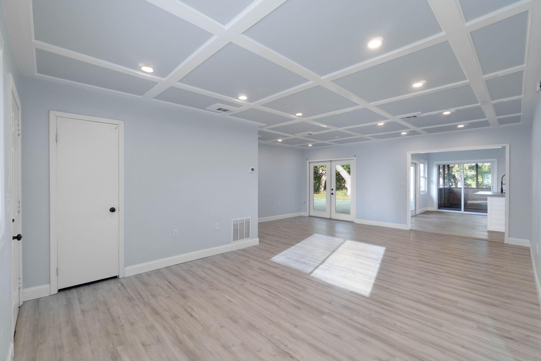 EGLIN HIGHWAY - Residential Lease