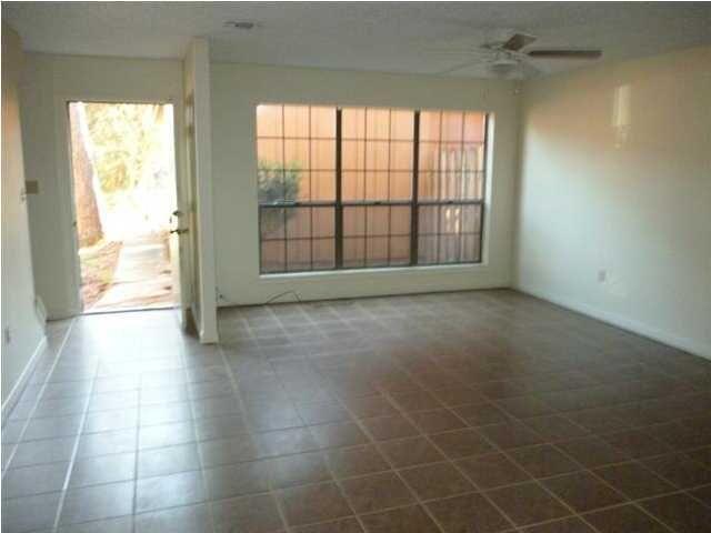 PINE SHADOWS T/H 1ST ADDN - Residential Lease