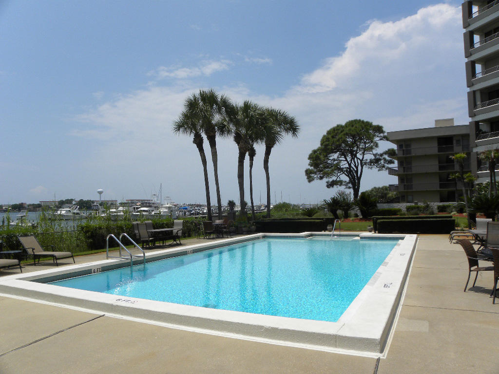 TWO HUNDRED WEST CONDO - Residential