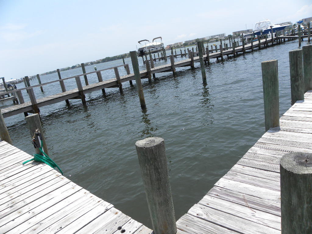 TWO HUNDRED WEST CONDO - Residential