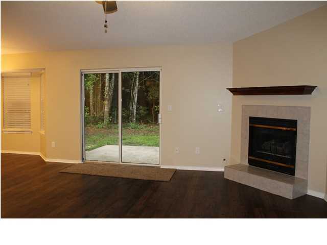 MOSSY OAKS - Residential Lease