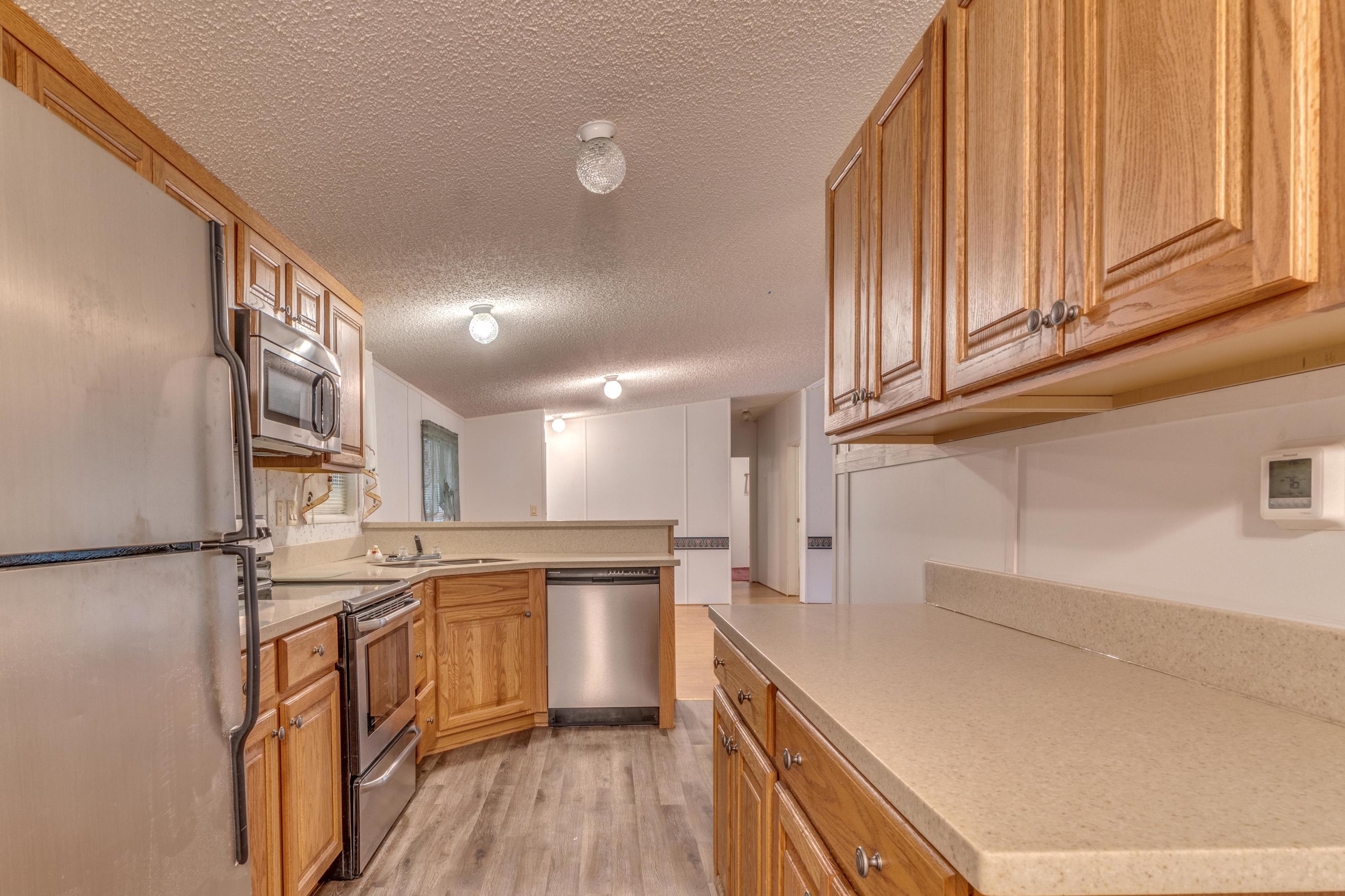 METES & BOUNDS - Residential Lease