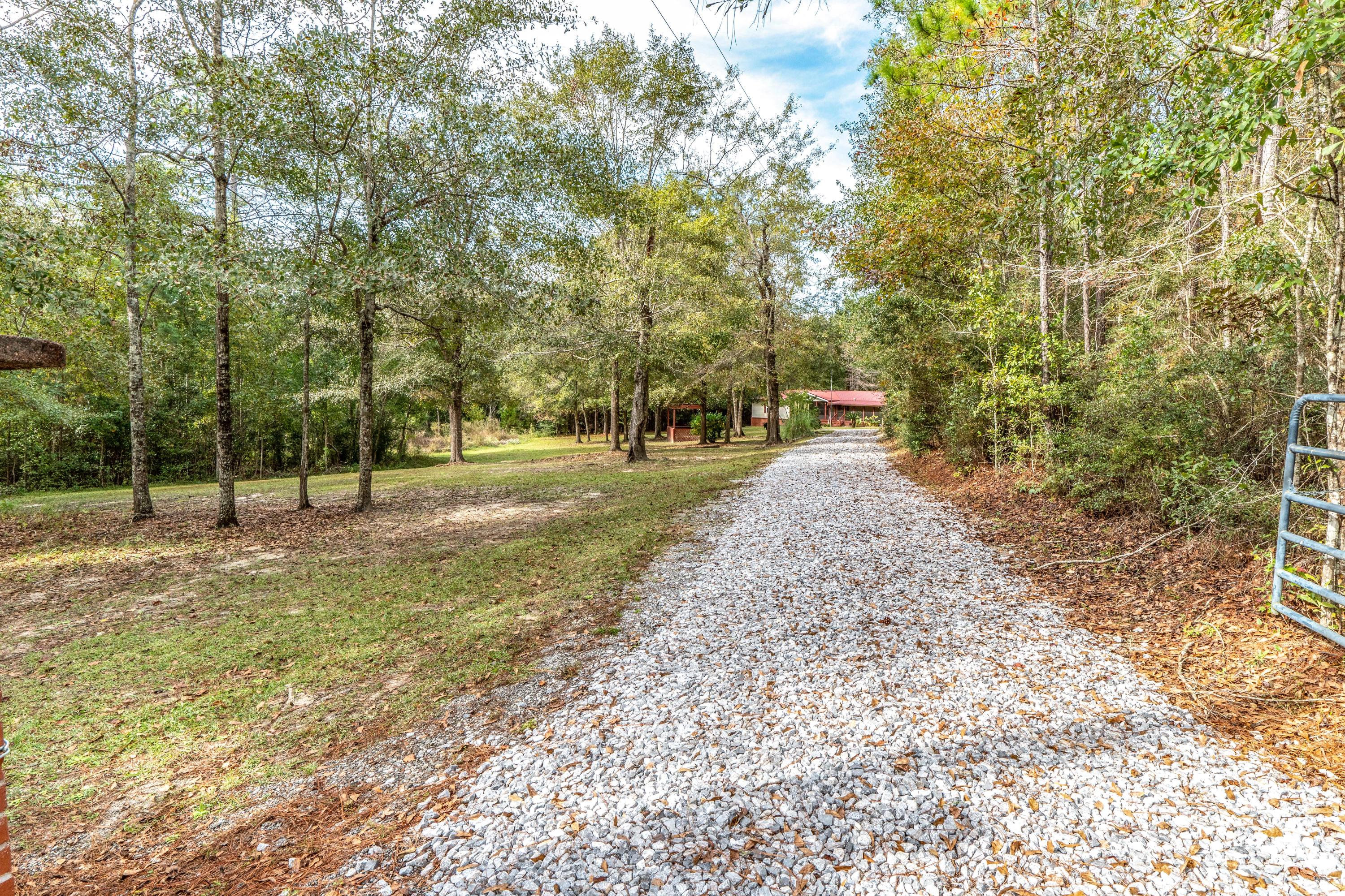 METES & BOUNDS - Residential Lease