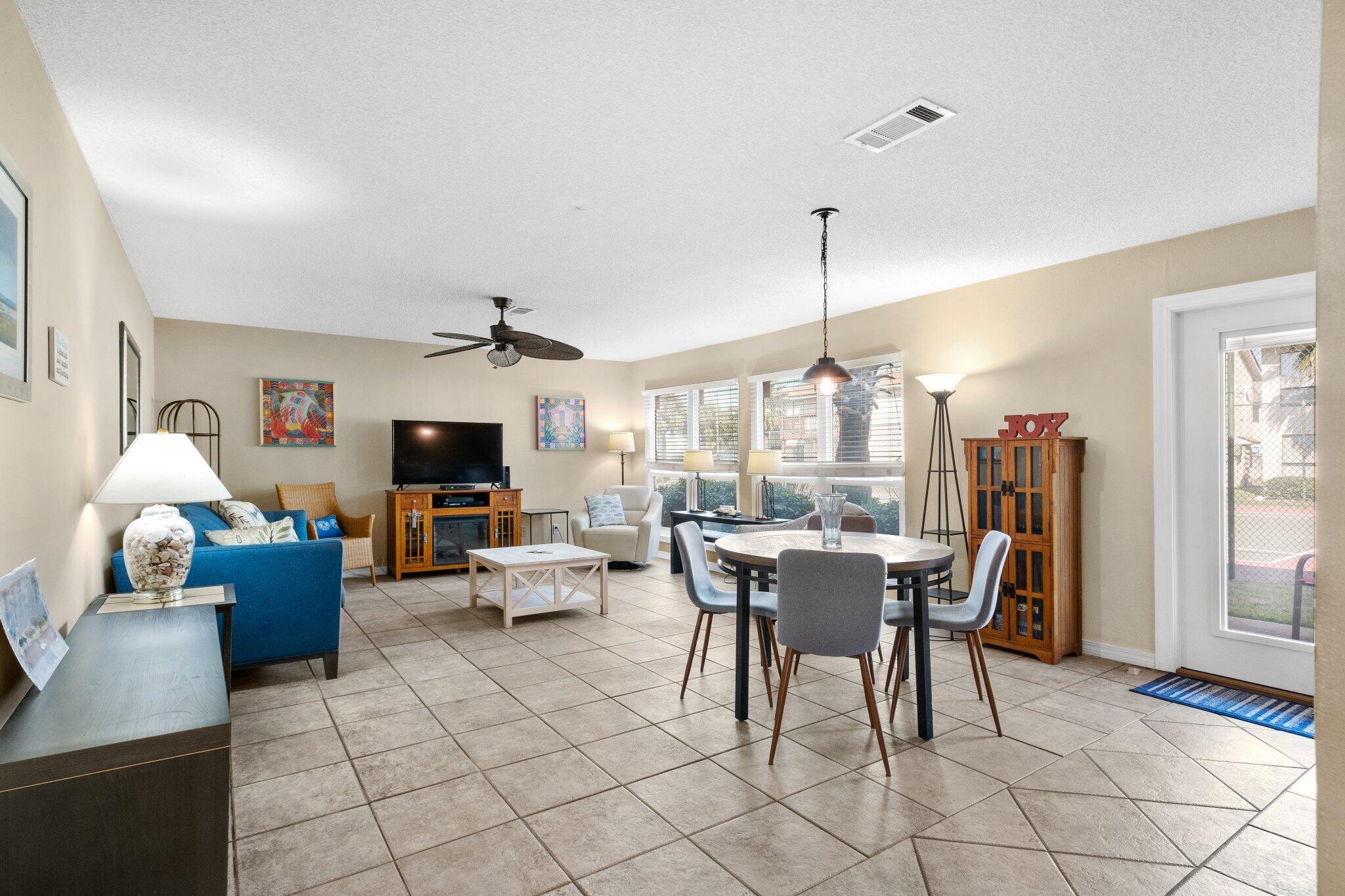 BEACHVIEW CONDOMINIUM - Residential