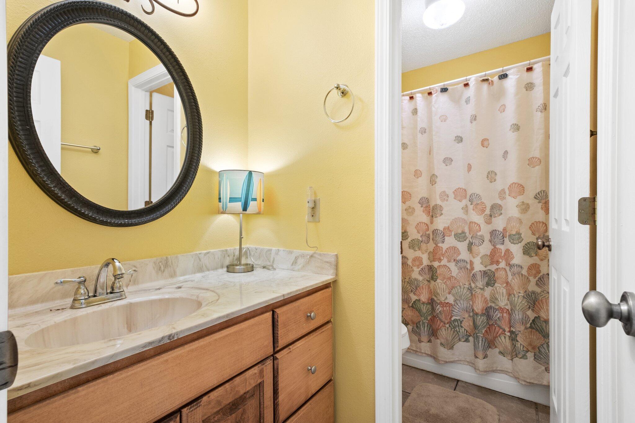 BEACHVIEW CONDOMINIUM - Residential