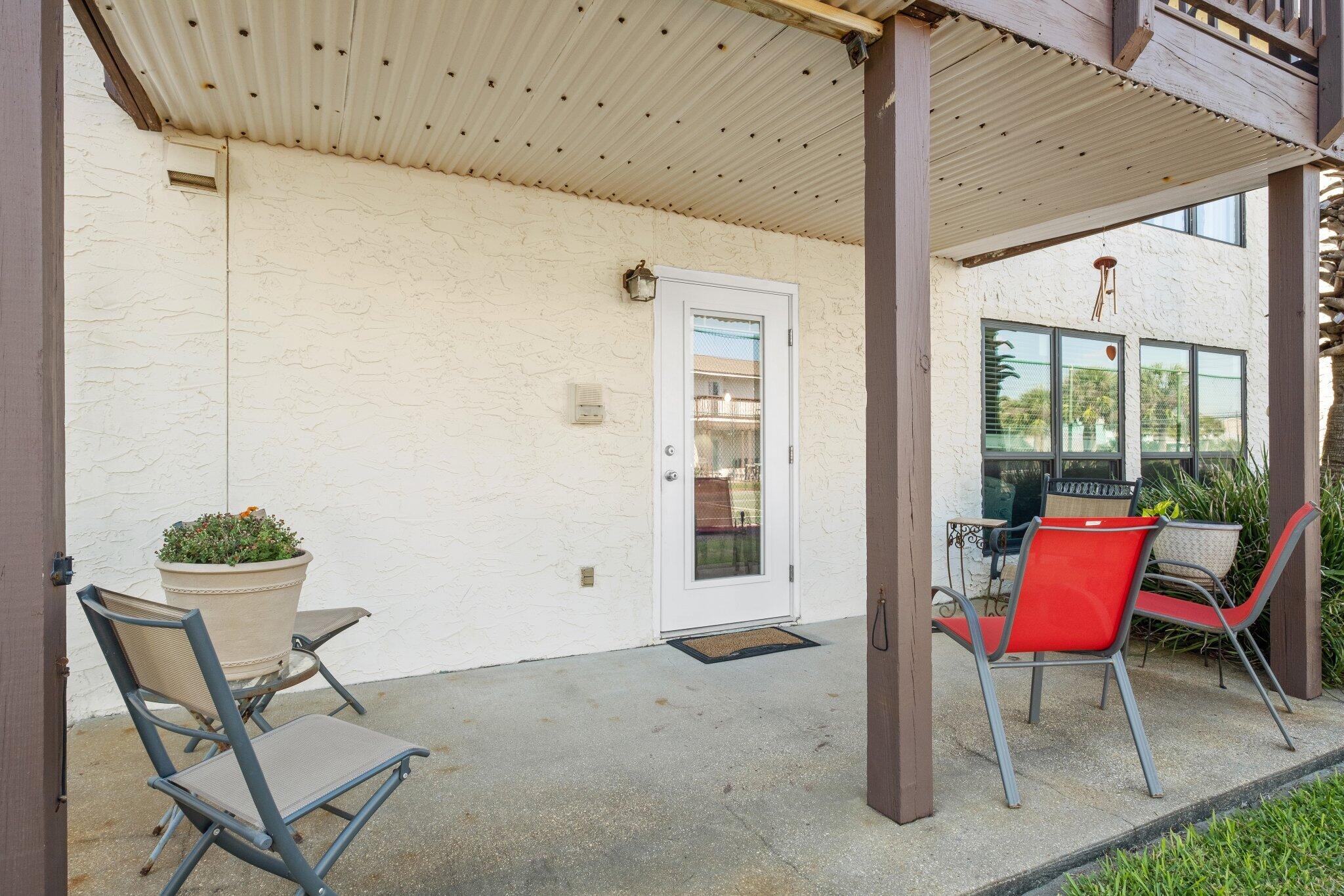 BEACHVIEW CONDOMINIUM - Residential