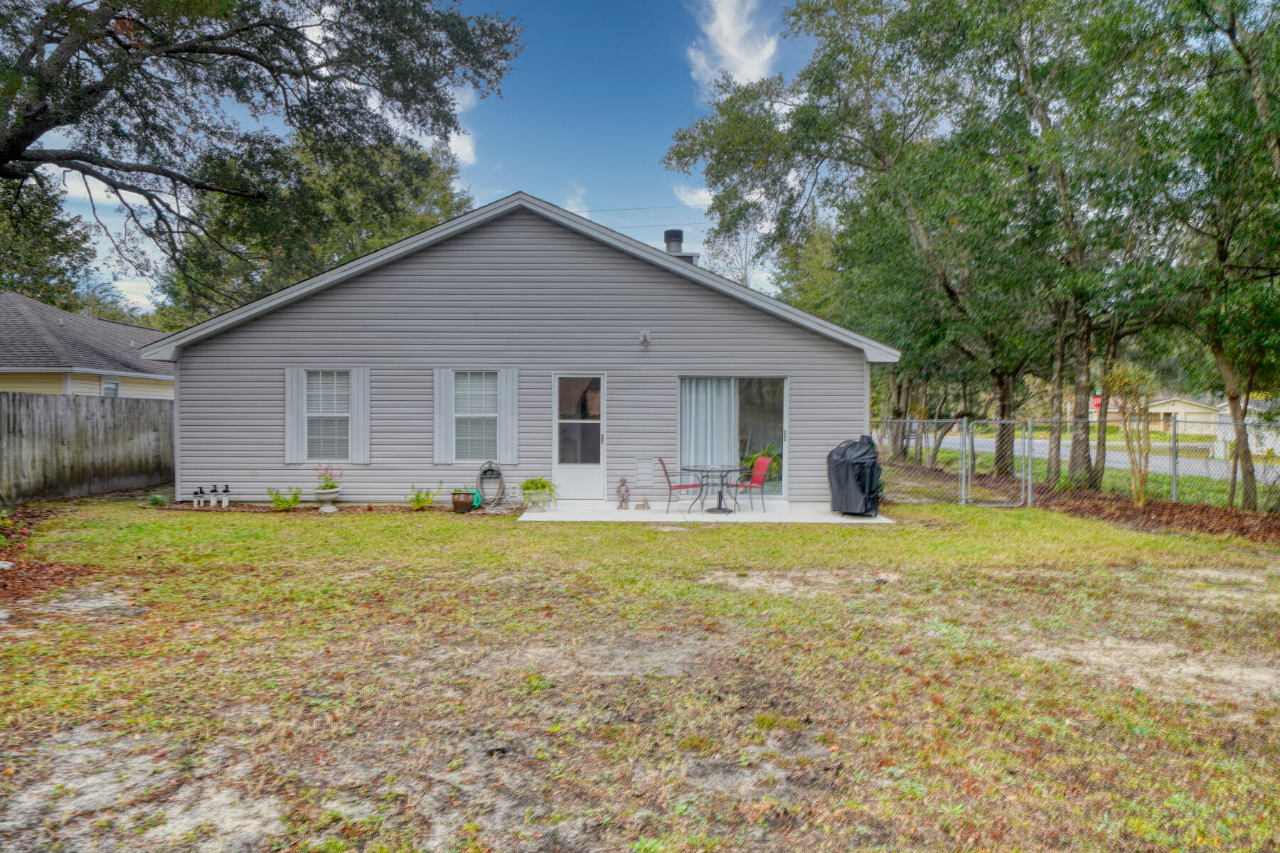 VALPARAISO PINECREST 6 - Residential