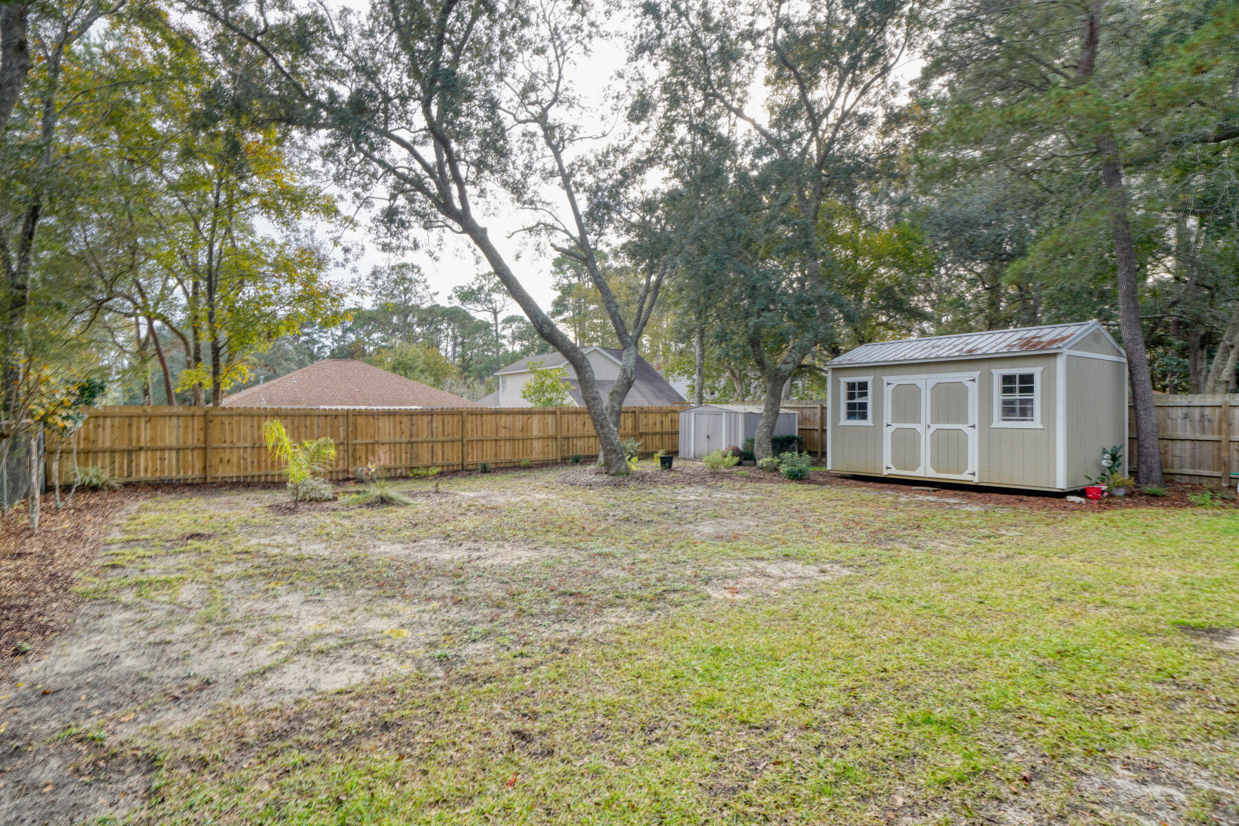 VALPARAISO PINECREST 6 - Residential