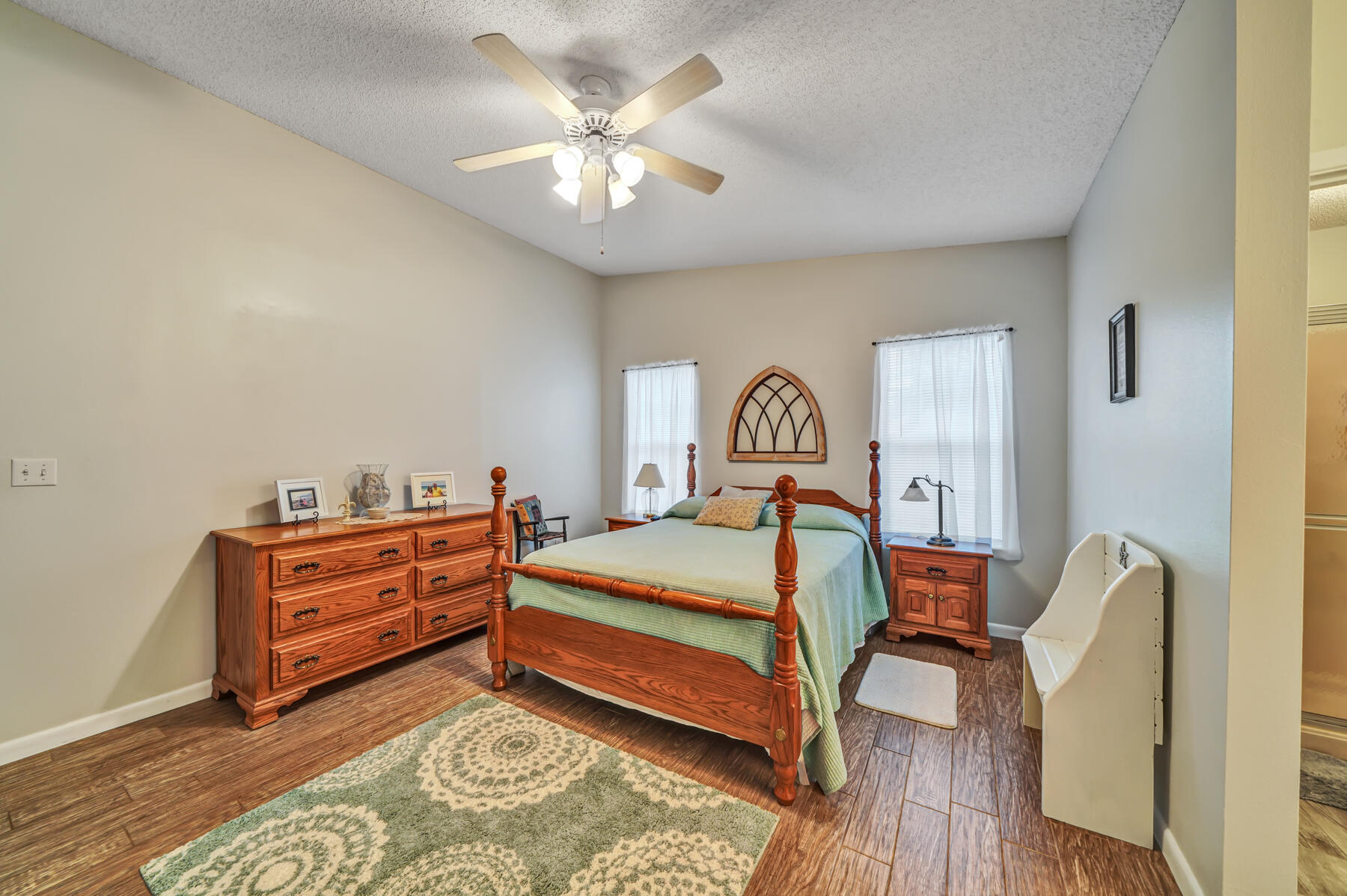 VALPARAISO PINECREST 6 - Residential