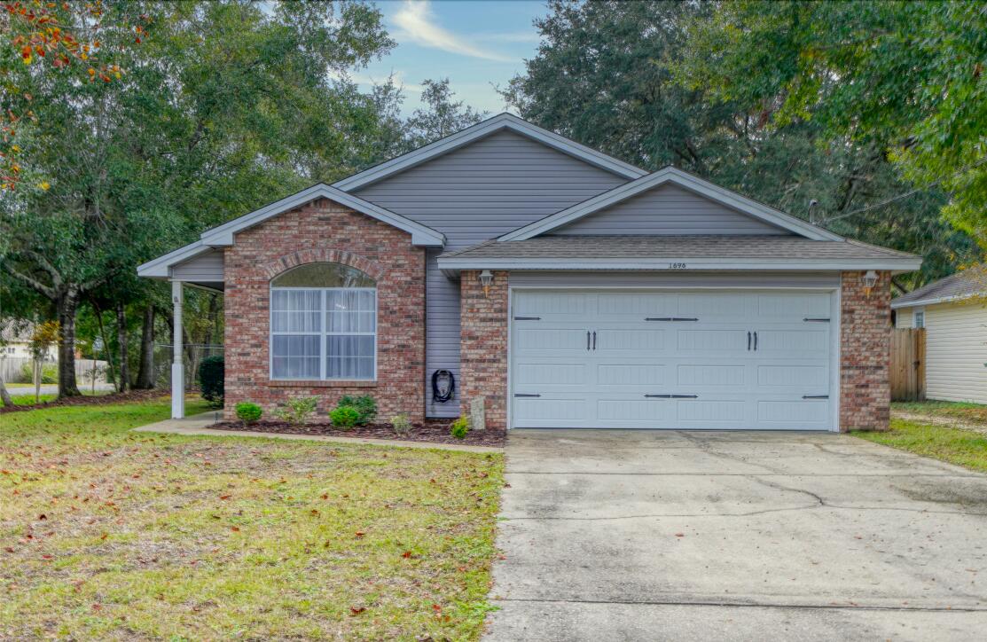 VALPARAISO PINECREST 6 - Residential