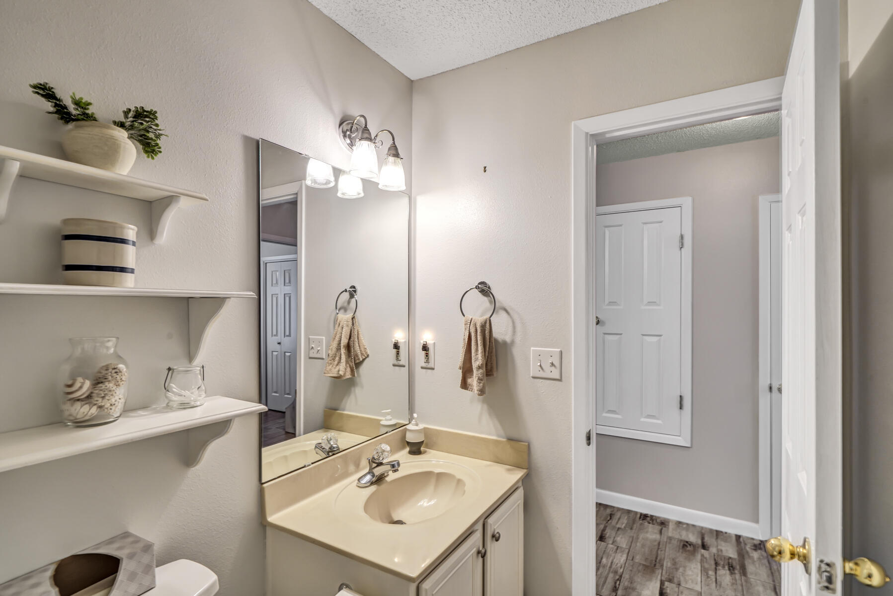 VALPARAISO PINECREST 6 - Residential