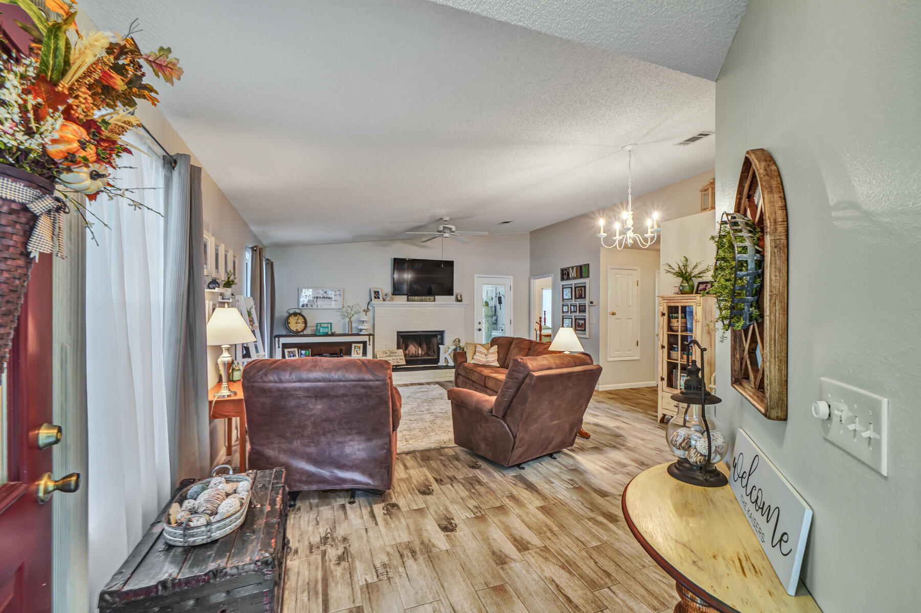 VALPARAISO PINECREST 6 - Residential