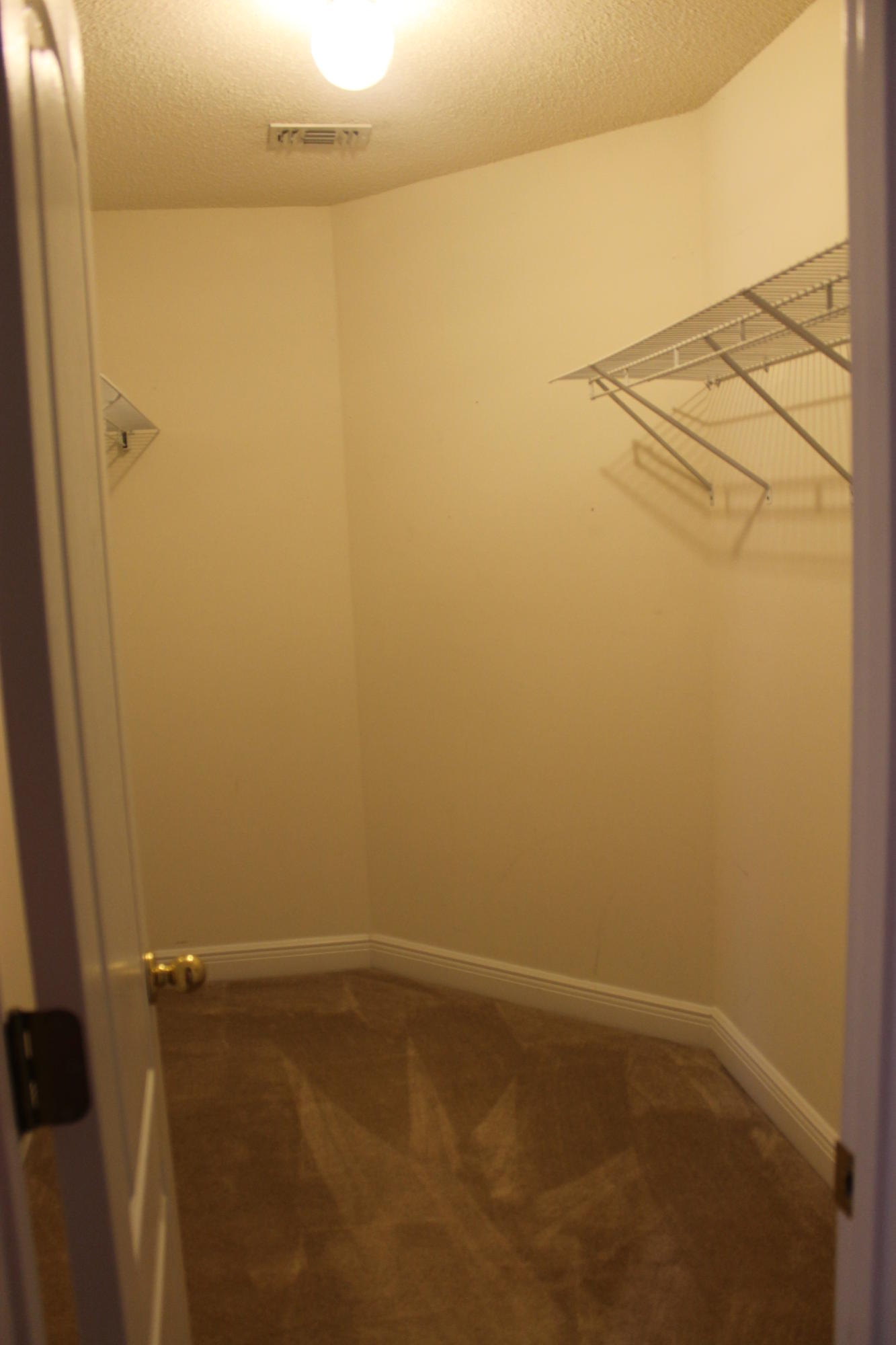 FOX VALLEY - Residential