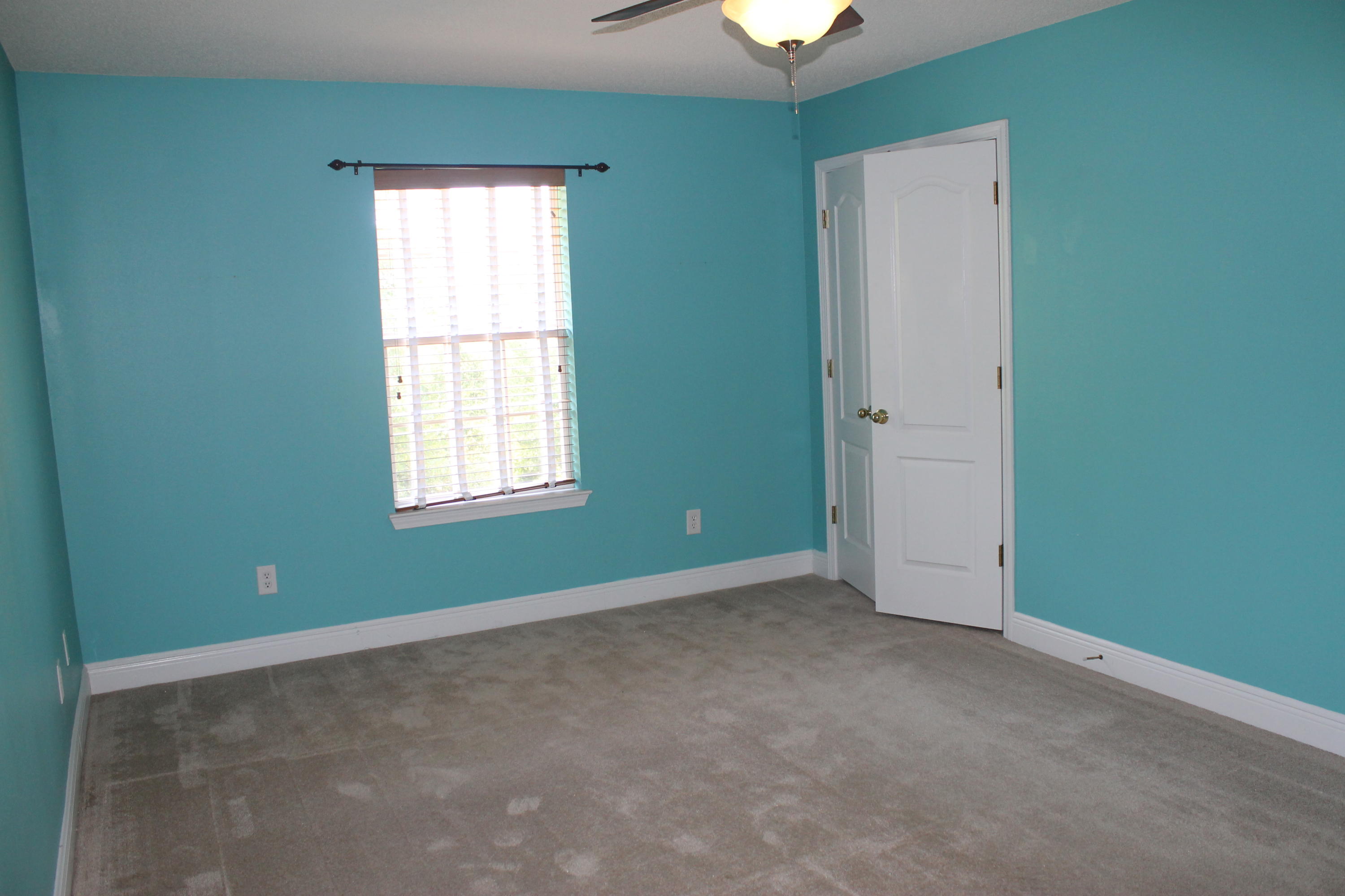 FOX VALLEY - Residential