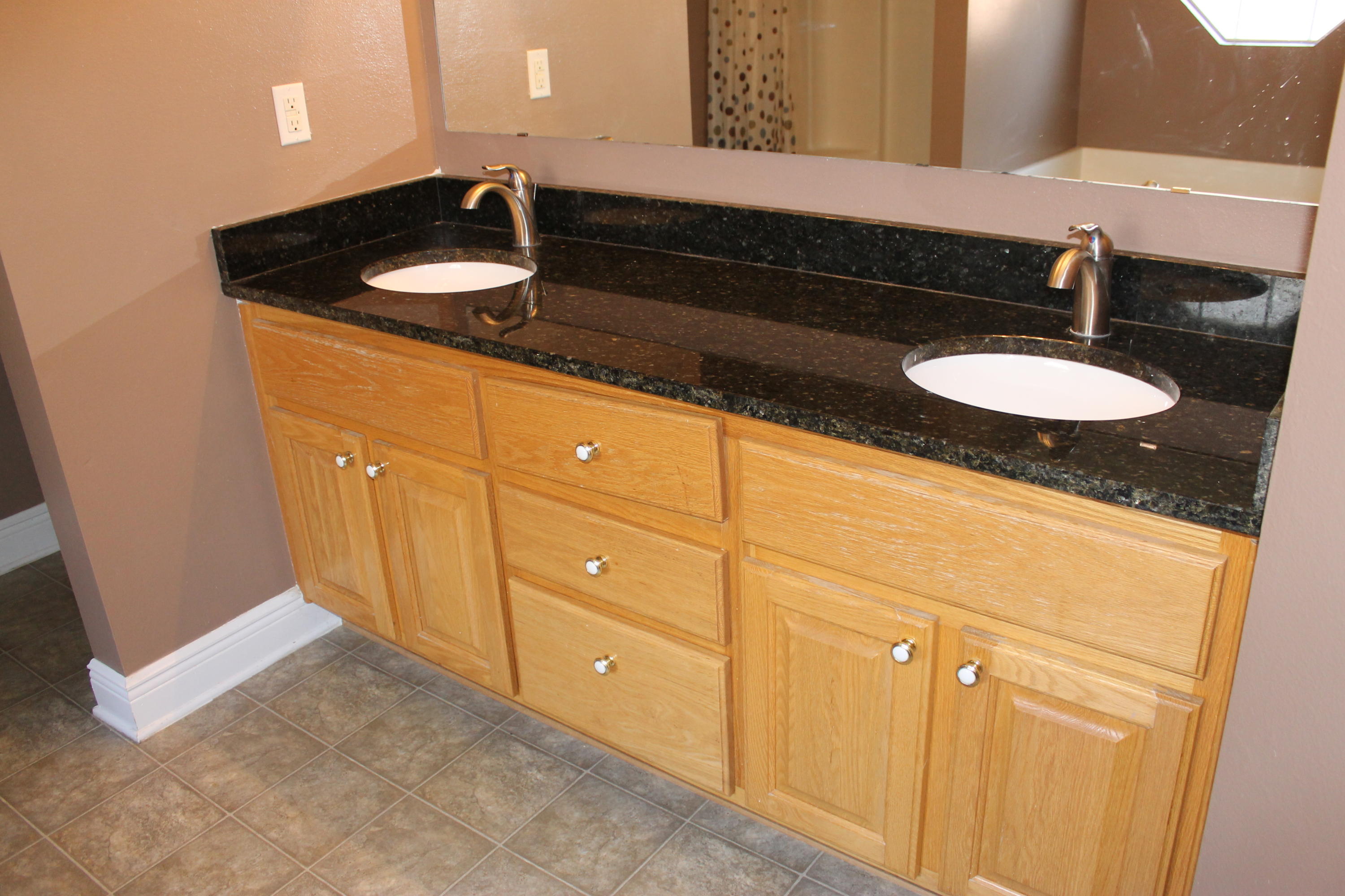 FOX VALLEY - Residential