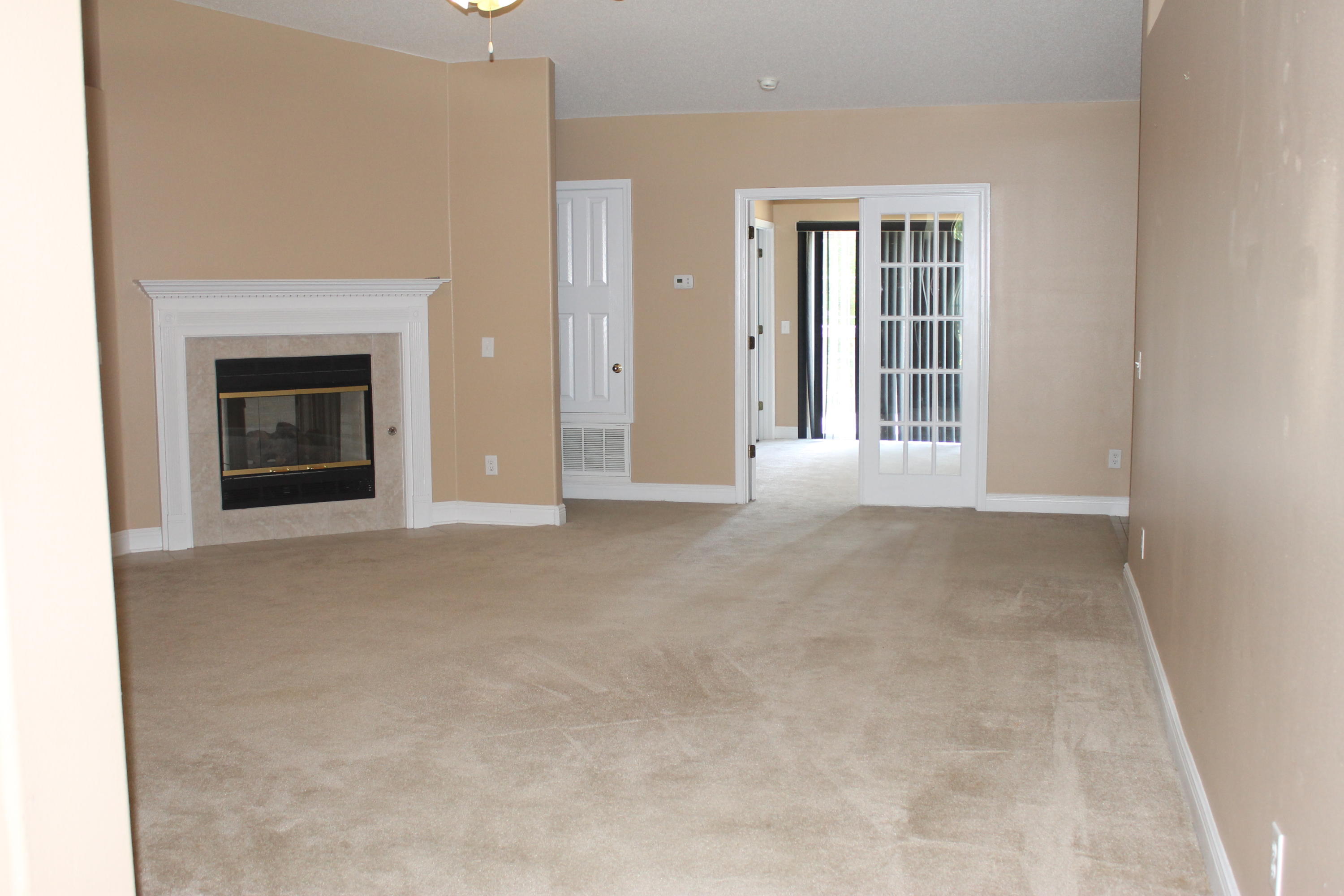 FOX VALLEY - Residential