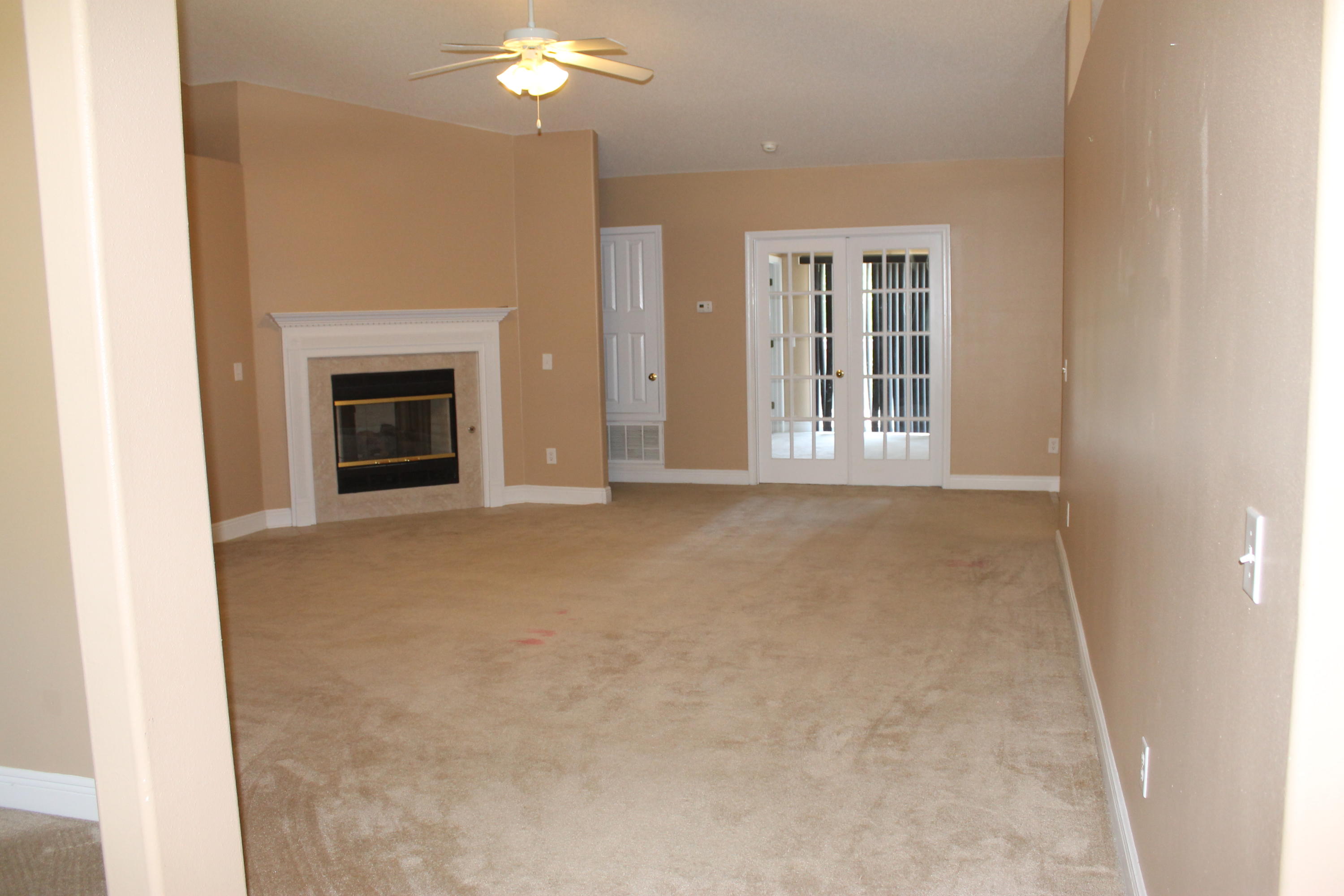 FOX VALLEY - Residential