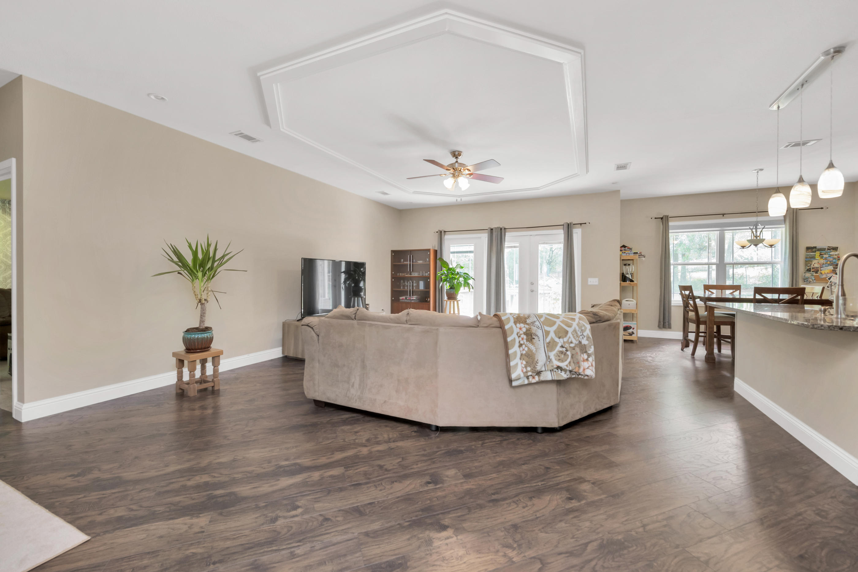 FOXWOOD ESTATES 1 - Residential